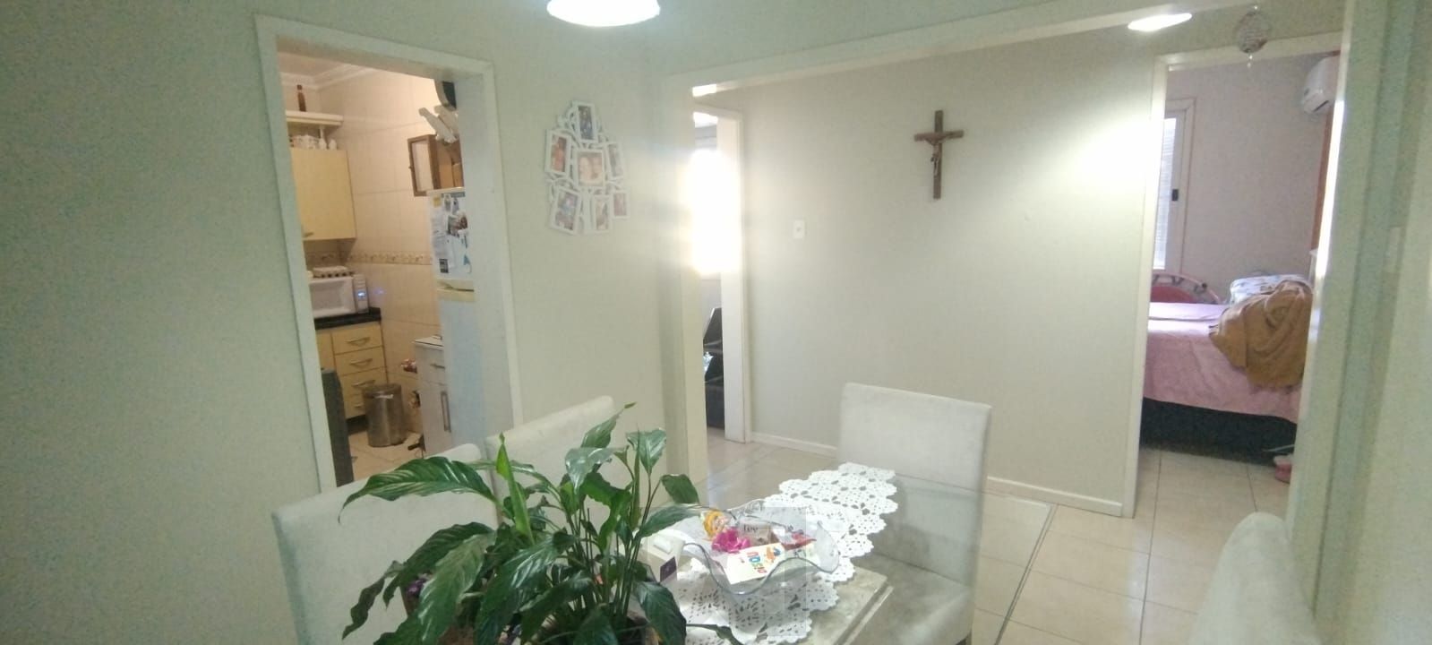 Apartamento com 3 dormitórios no Bairro Nonoai. — foto 8