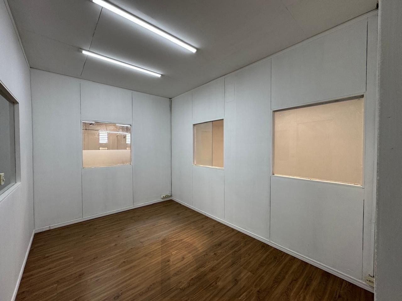 Oportunidade-Pavilhão Reformado na Vila Nova,100m da Av. Vicente Monteggia-500m² — foto 13