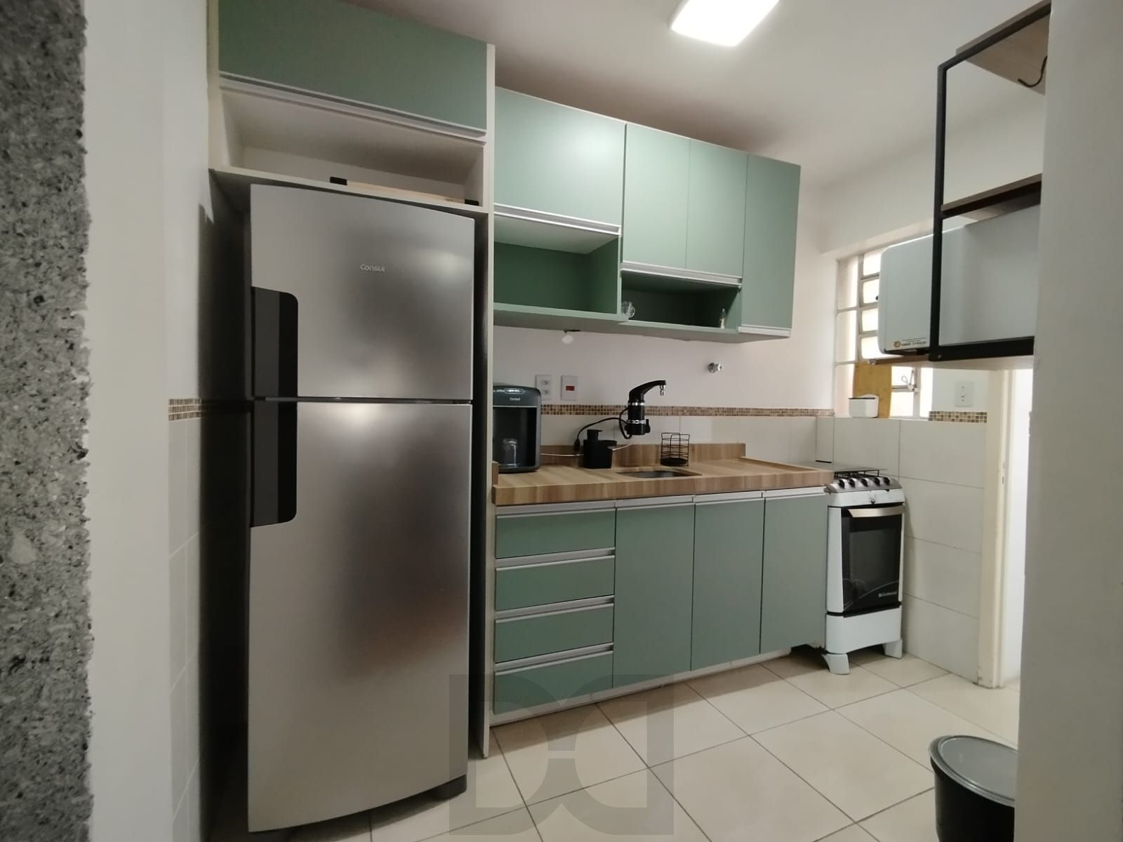 Apartamento 1D, mobiliado, sem vaga, Praia de belas, M. Deus. — foto 7