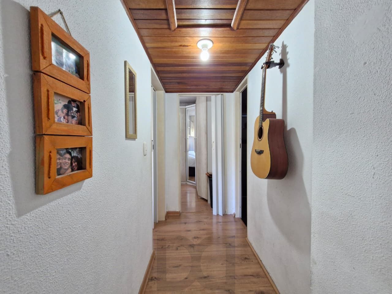 Excelente apartamento 2 dormitórios no Bairro Cavalhada. — foto 7