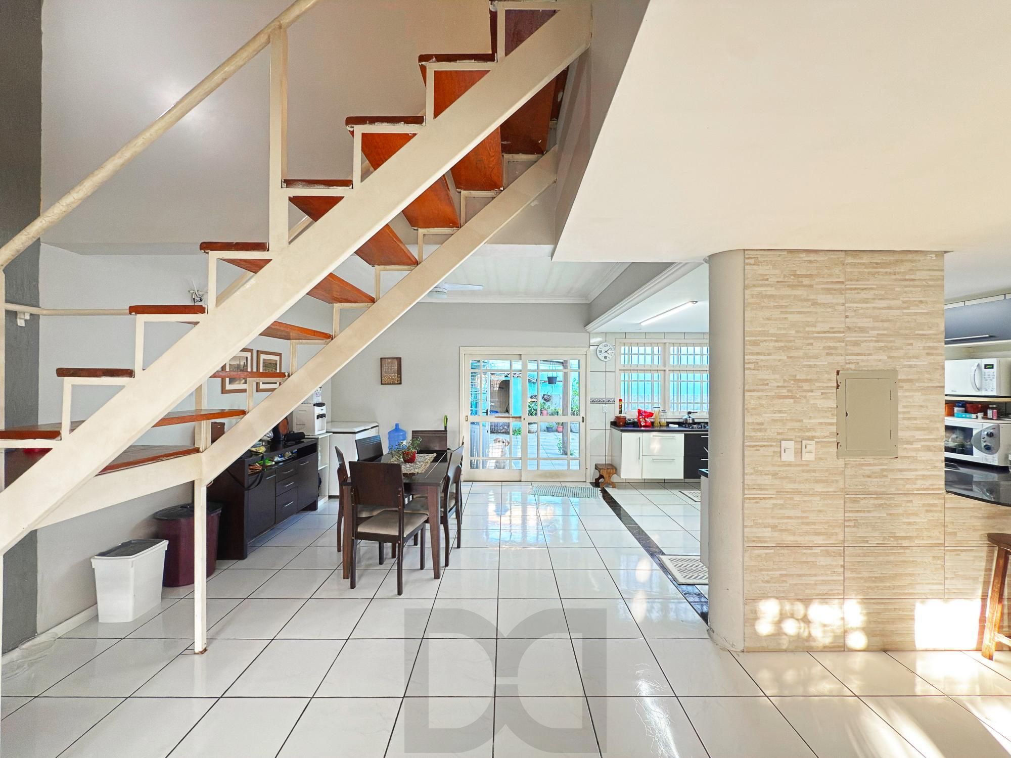 Residência com 4 Dormitório(s) Bairro Vila Nova — foto 39