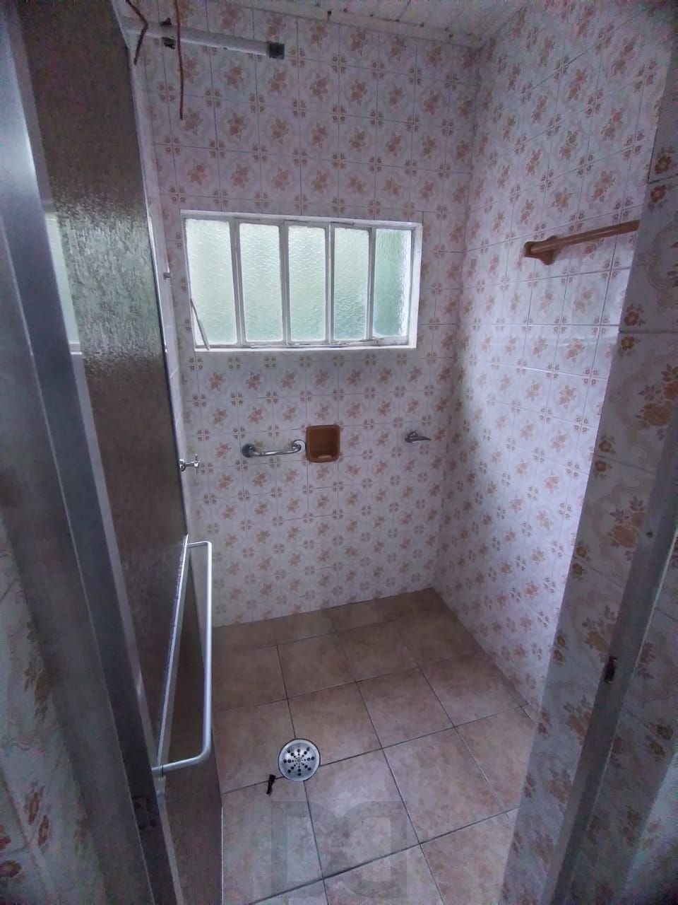 Casa em Porto Alegre, no bairro Nonoai, com 3 dormitório(s), e 3 banheiros, à ve — foto 10