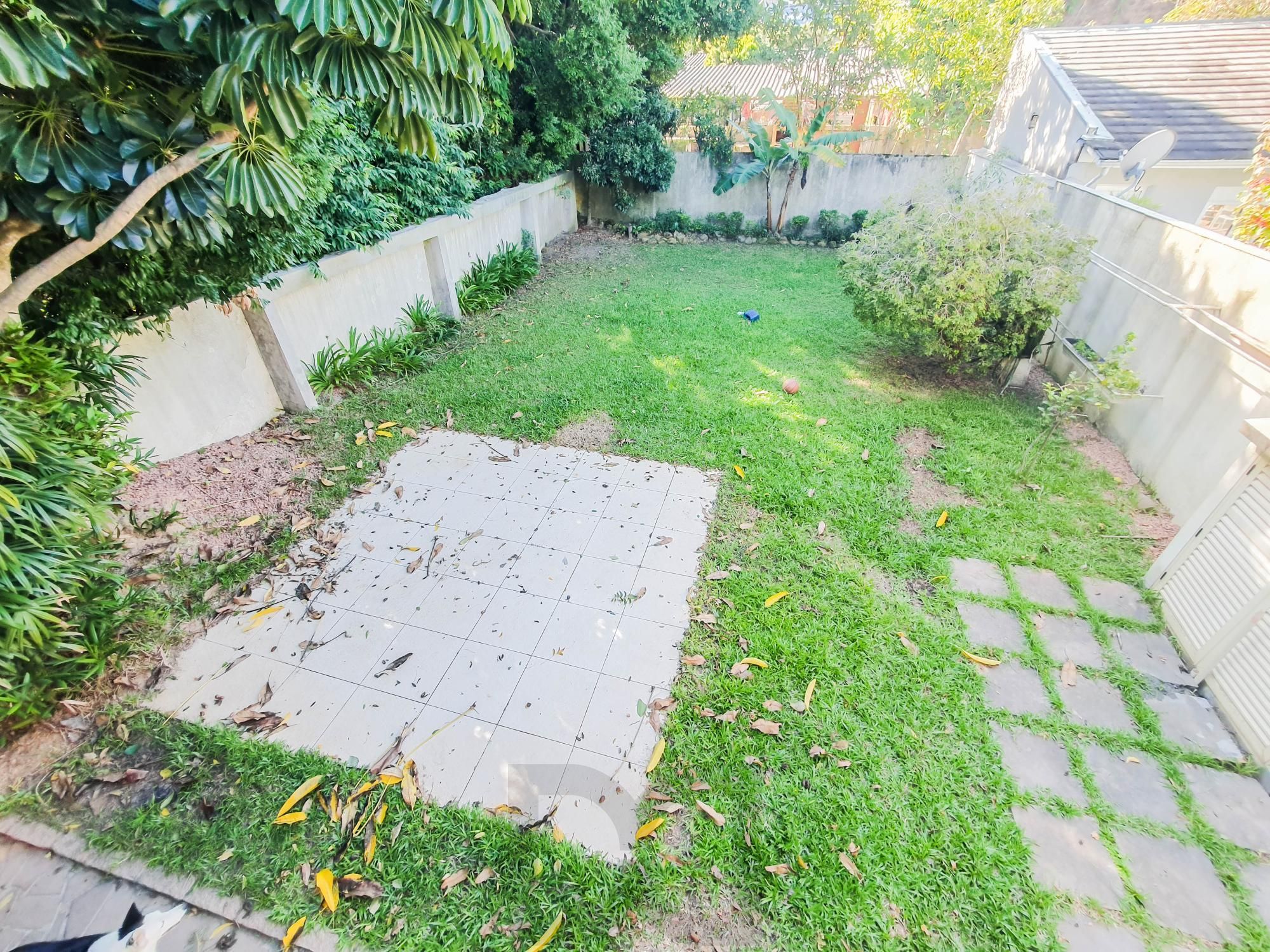 Linda e Ampla Casa com 4 dormitórios no Bairro Ipanema. — foto 36