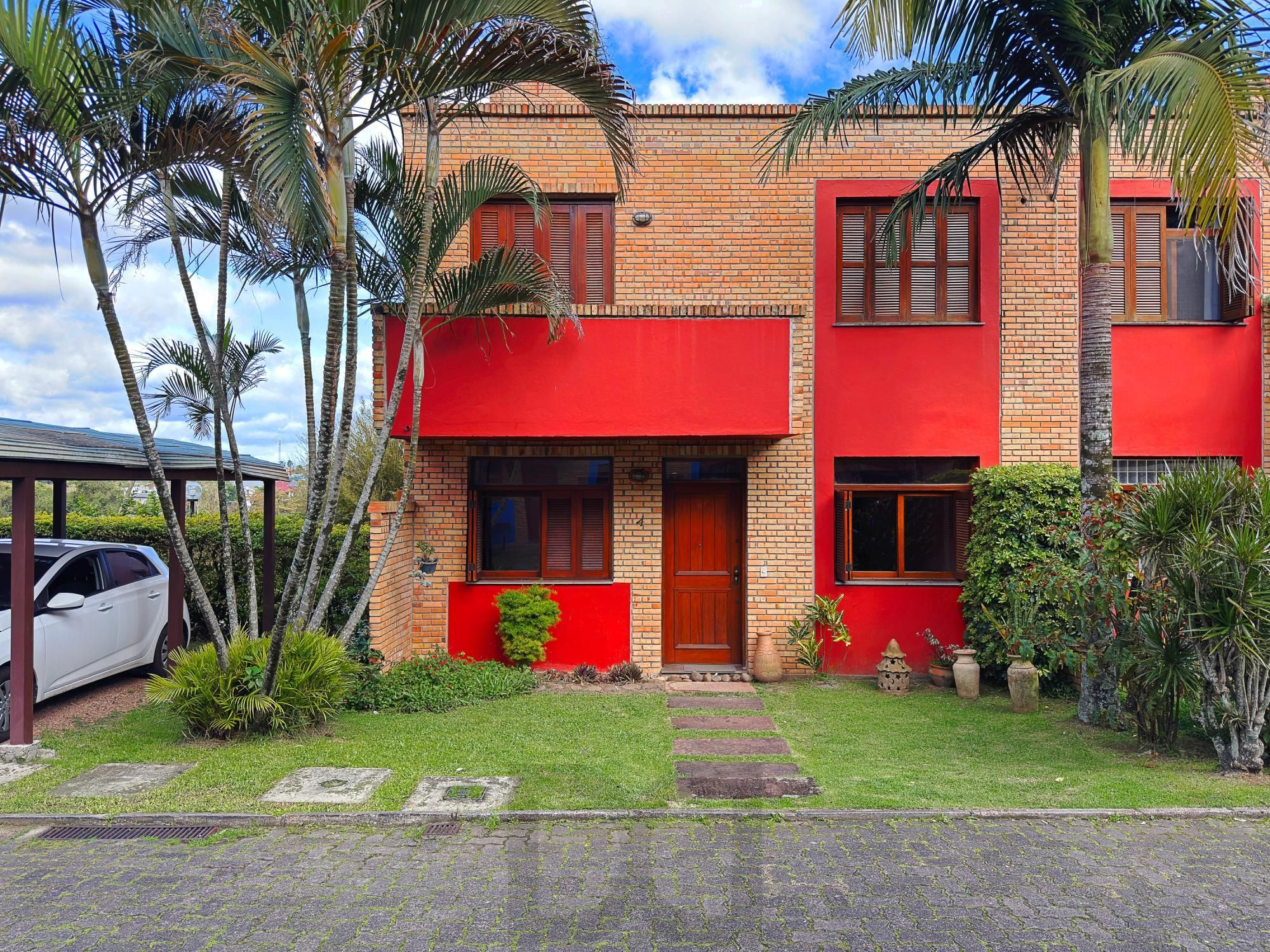 Casa em Condomínio  | 3 Dormitórios, Suíte, Lareira e Churrasqueira — foto 51