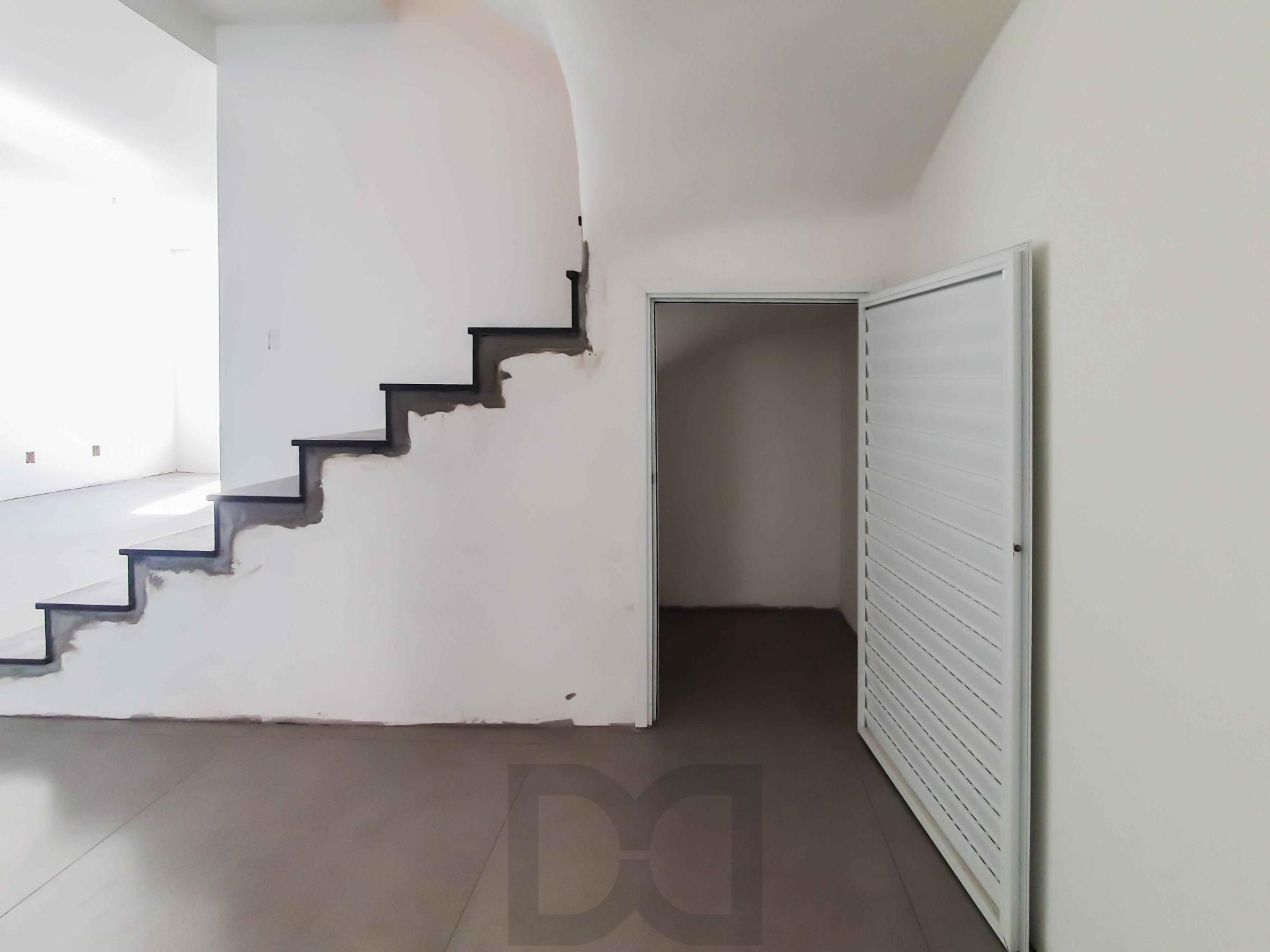 Casa em condomínio 4 D, sendo 1 dormitório, 168 m², garagem coberta — foto 5