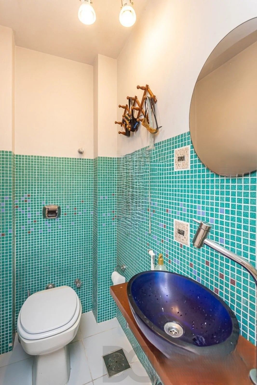 Casa em condomínio no Bairro Ipanema com 4 dormitórios sendo 2 suítes e 3 vagas de garagem. — foto 13