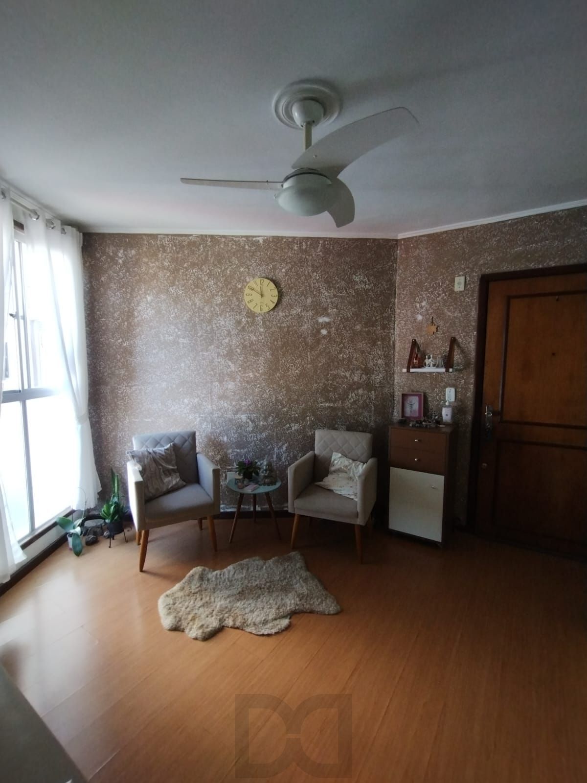 **Imperdível! Apartamento de 2 dormitórios em no Bairro Camaquã** — foto 2
