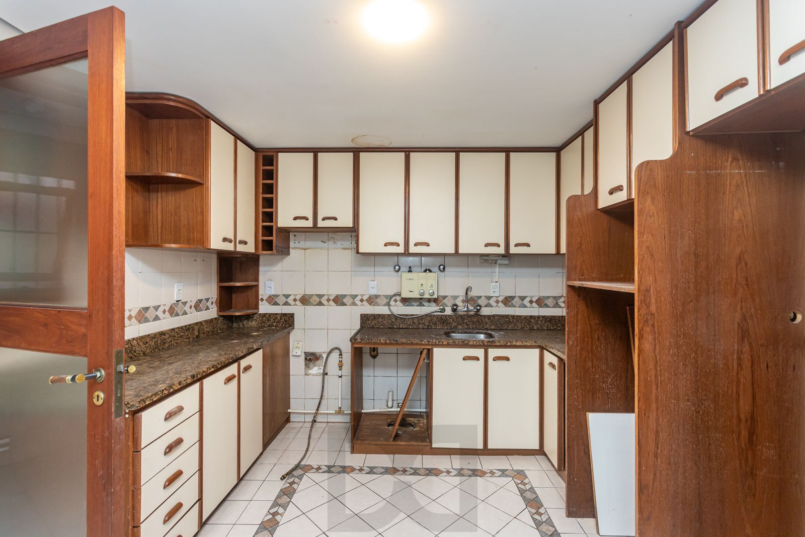 Ótimo apartamento de 3 dormitórios, sendo 1 suíte, com condomínio com infra completa. — foto 23