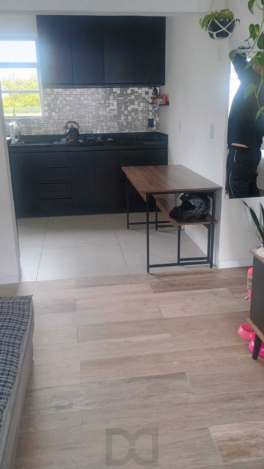 Excelente apartamento de 2 dormitórios no bairro Camaquã. — foto 34