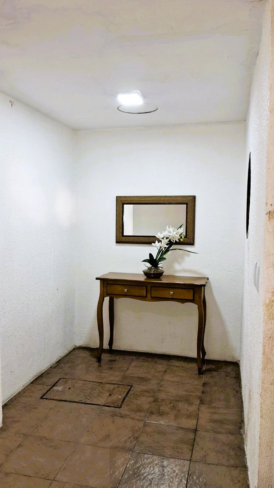 Lindo Apartamento com 1 dormitório no Bairro Menino Deus. — foto 6
