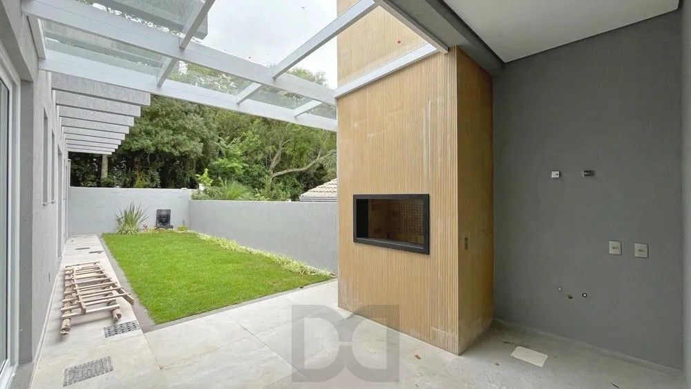 Apresentamos esta belíssima casa térrea 174m2 de área privativa, 3 suítes e 3 vagas de garagem, no Condomínio Altos do Lago. — foto 28