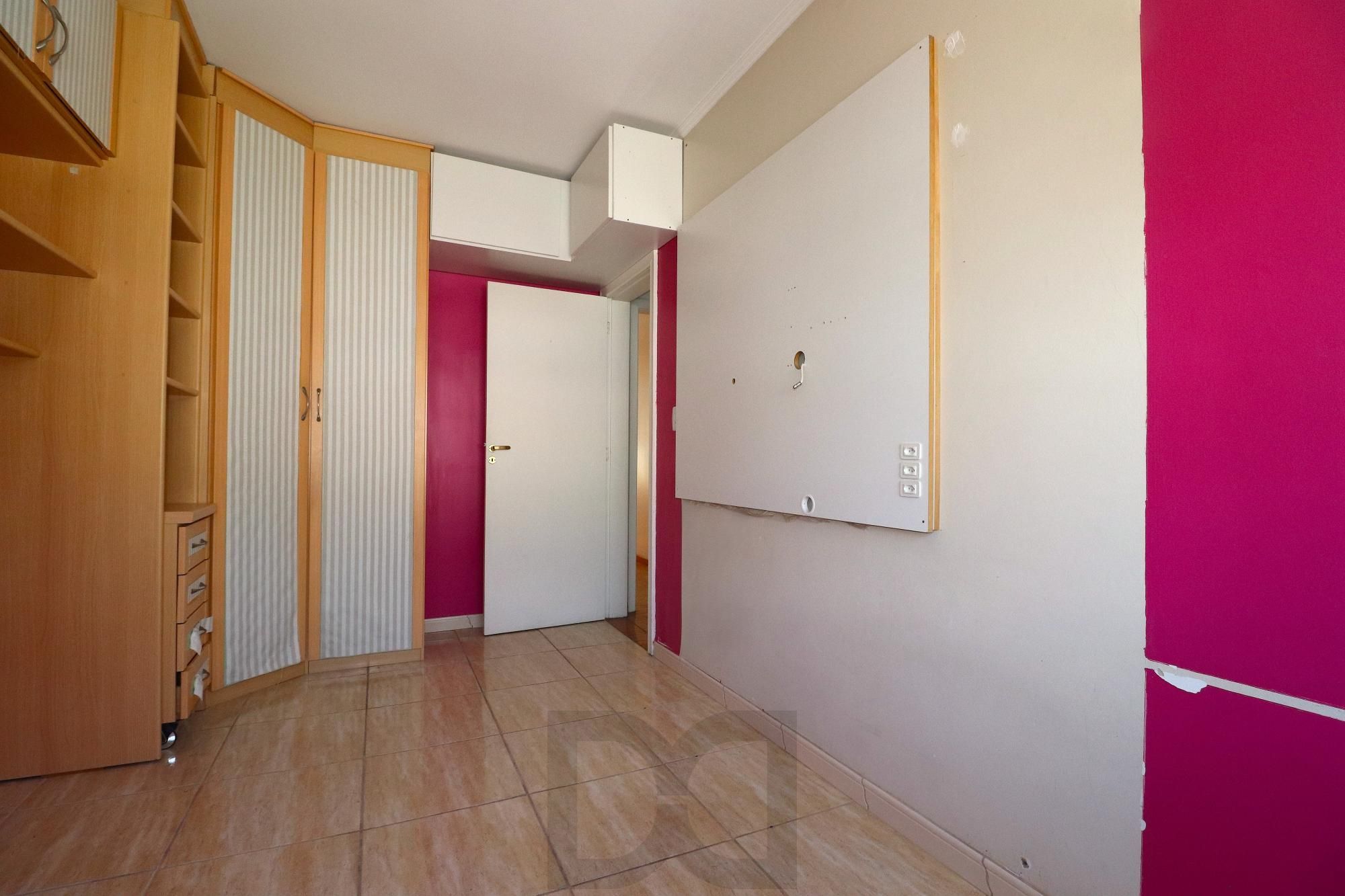 Ótimo apartamento com 79,4m2, 2 dormitórios, 1 vaga de garagem e dependencia completa. — foto 12