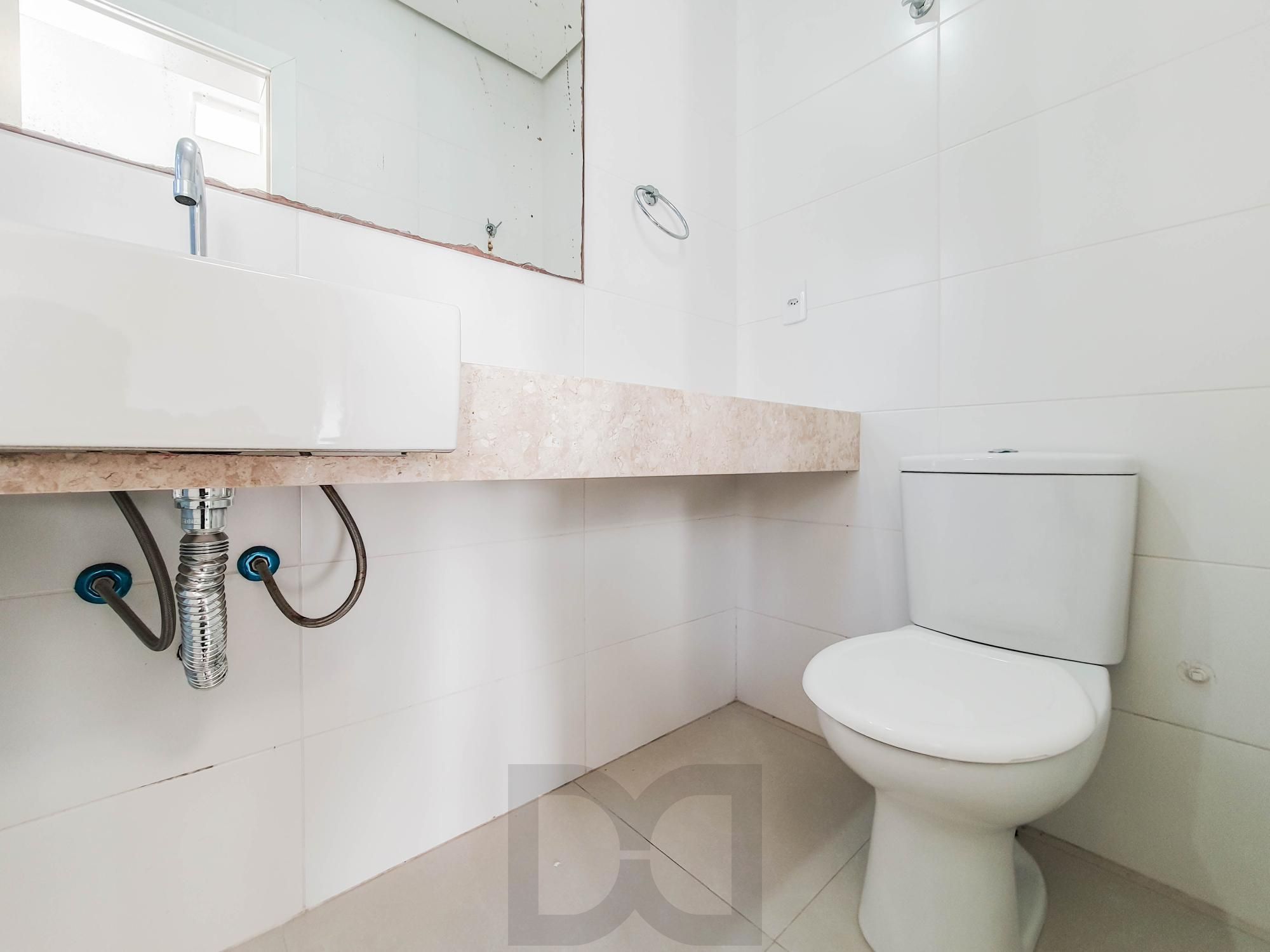 Linda casa condomínio, 3 suítes, piscina, 3 vagas cobertas. — foto 35