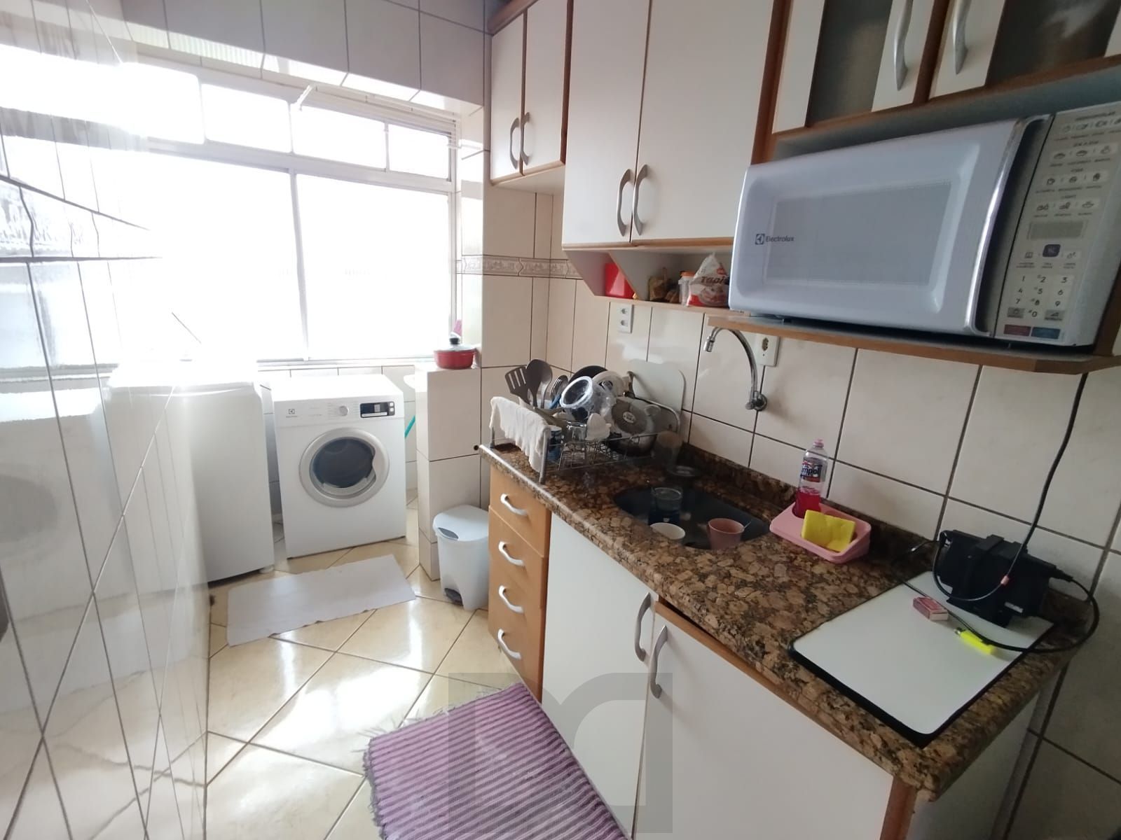 Apartamento 01 dormitório, sala, cozinha, banheiro,1 vaga rotativa. — foto 7