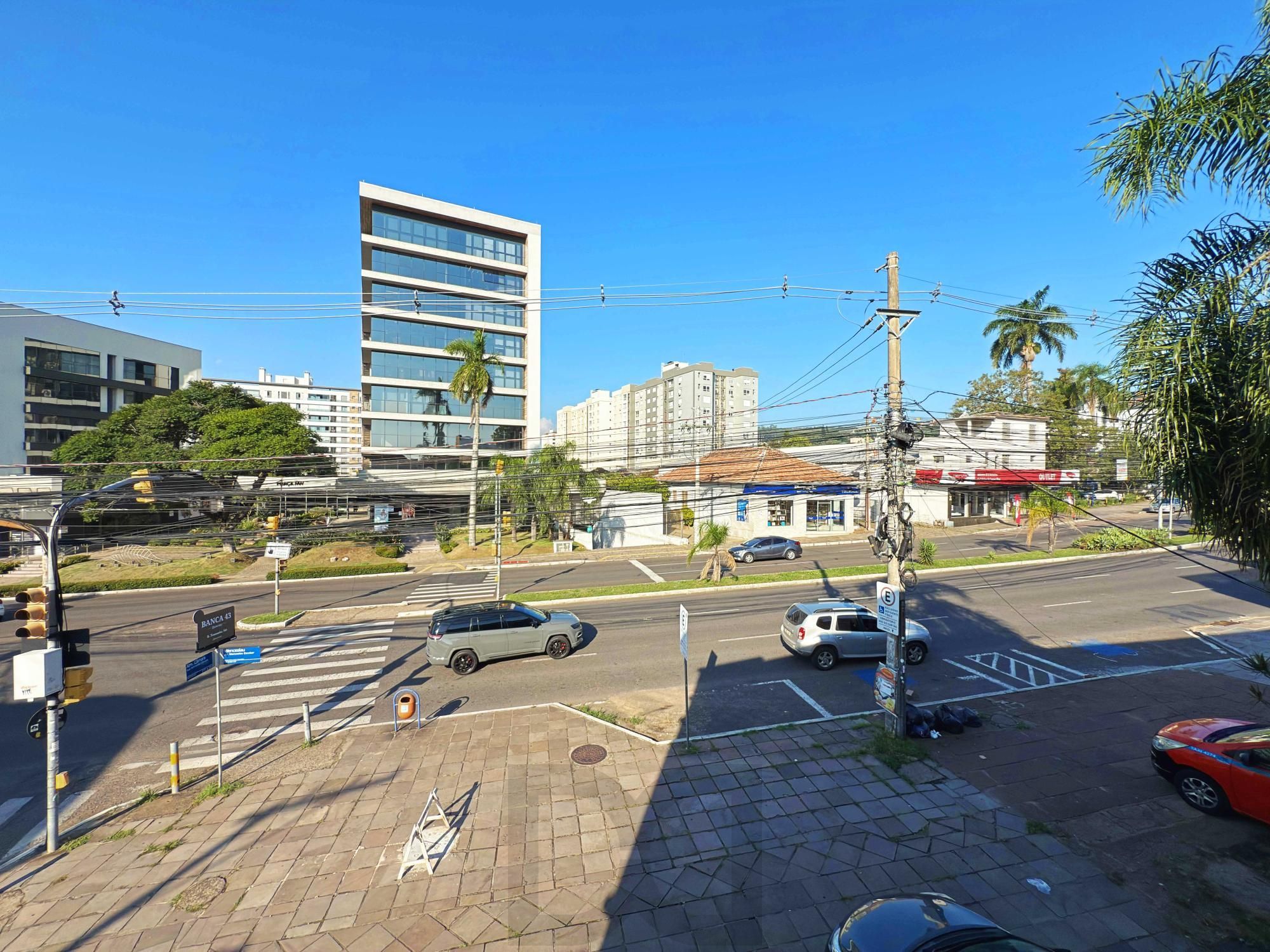 Ótimo prédio comercial no coração da Tristeza. — foto 37