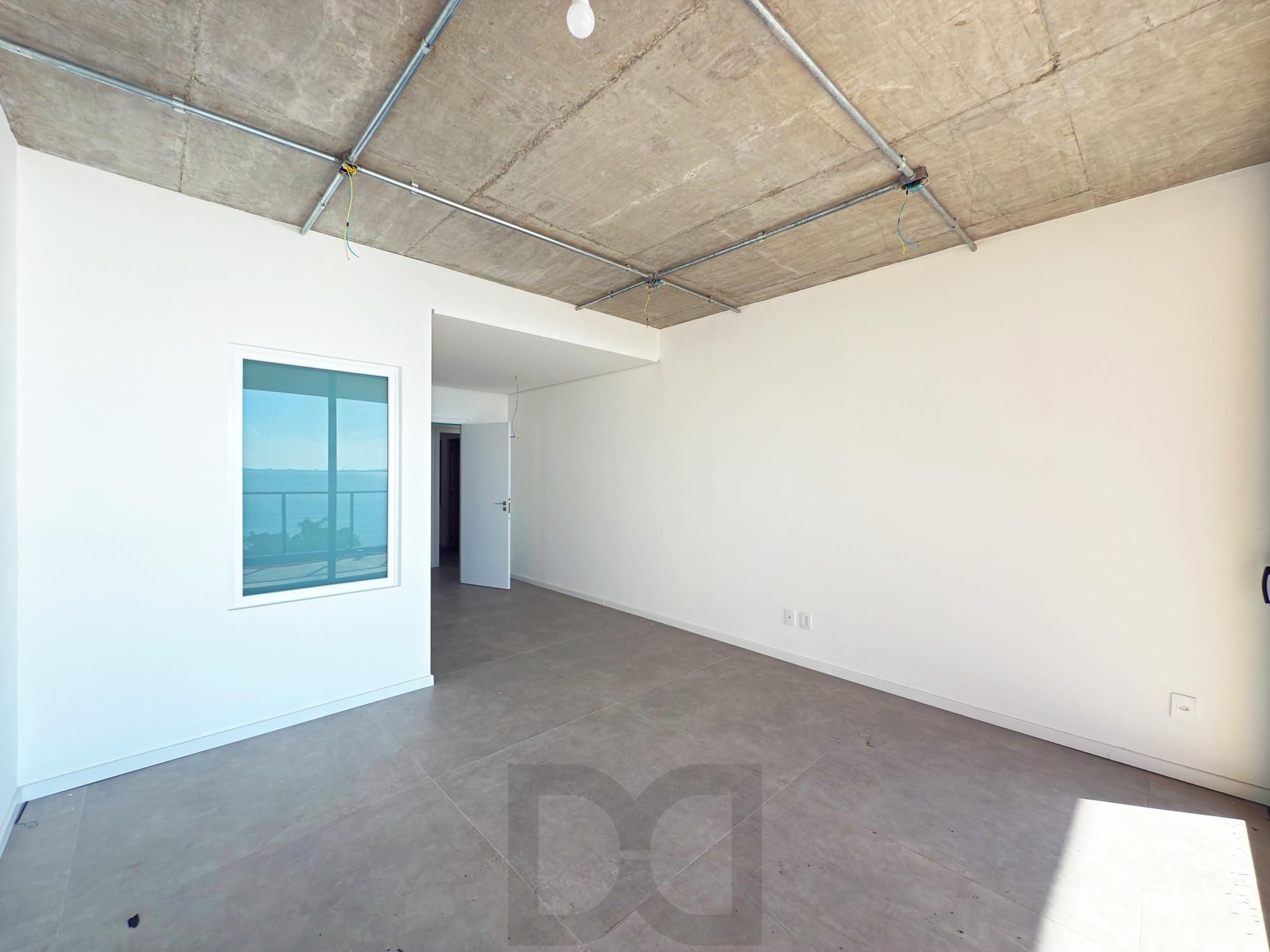 Belíssimo apartamento com 230,6m2, 3 suítes e 4 vagas de garagem. Projeto diferenciado e vista deslumbrante para o pôr do sol do Guaíba. — foto 42