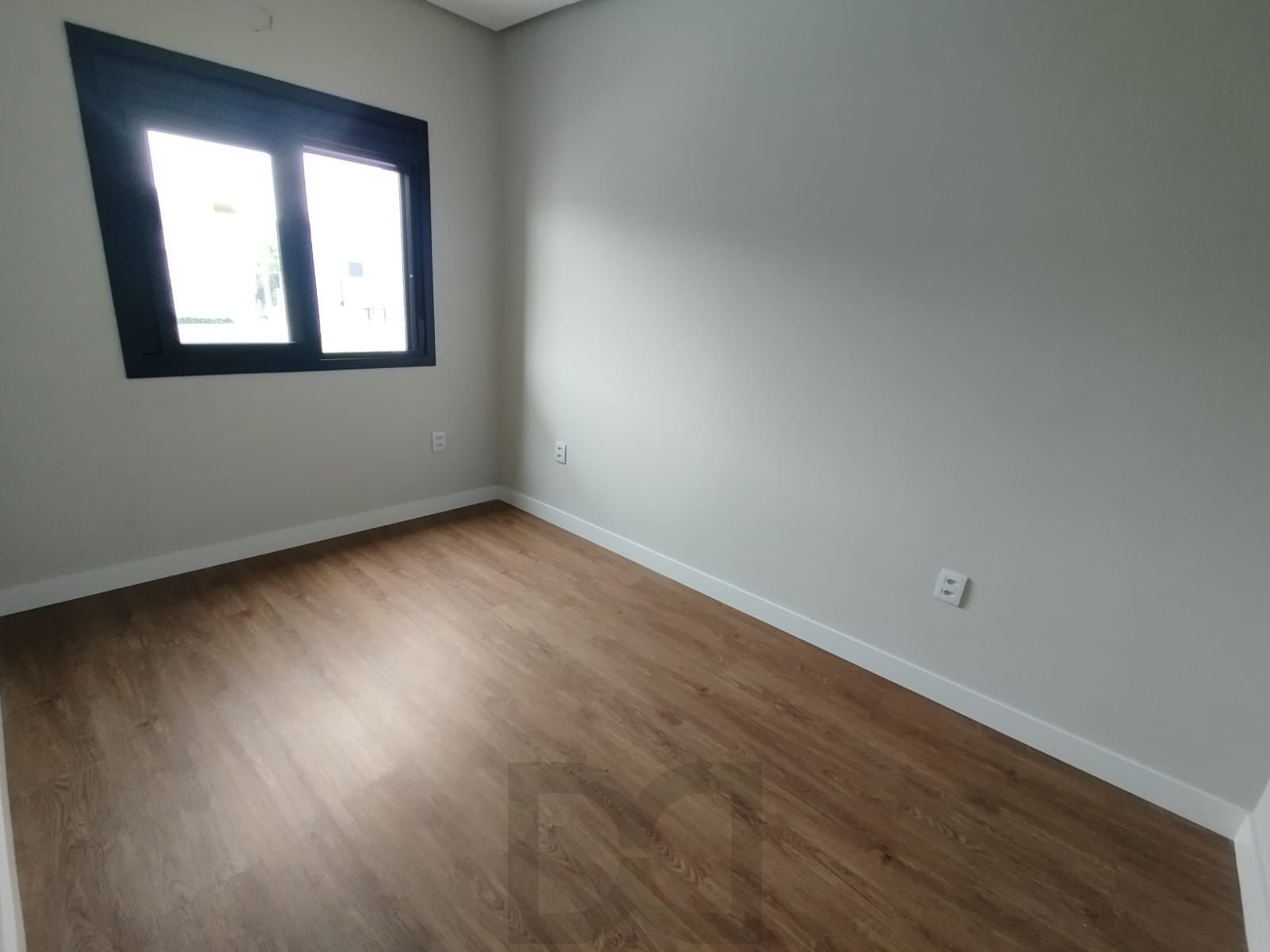 Sobrado 3 quartos, sendo 1 suíte, 2 vagas, churrasqueira, zona sul-POA — foto 14