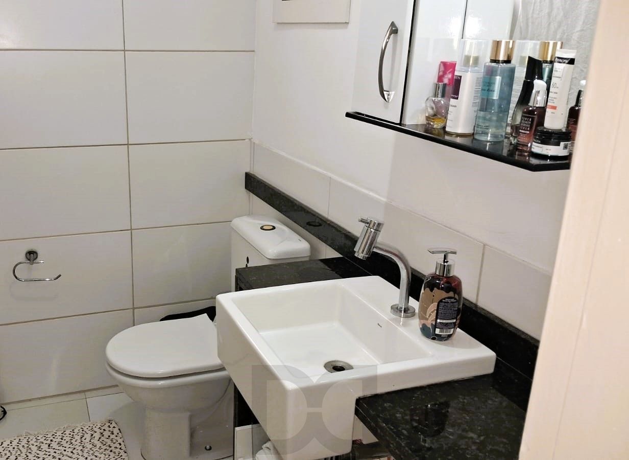 Lindo Apartamento com 1 dormitório no Bairro Menino Deus. — foto 24