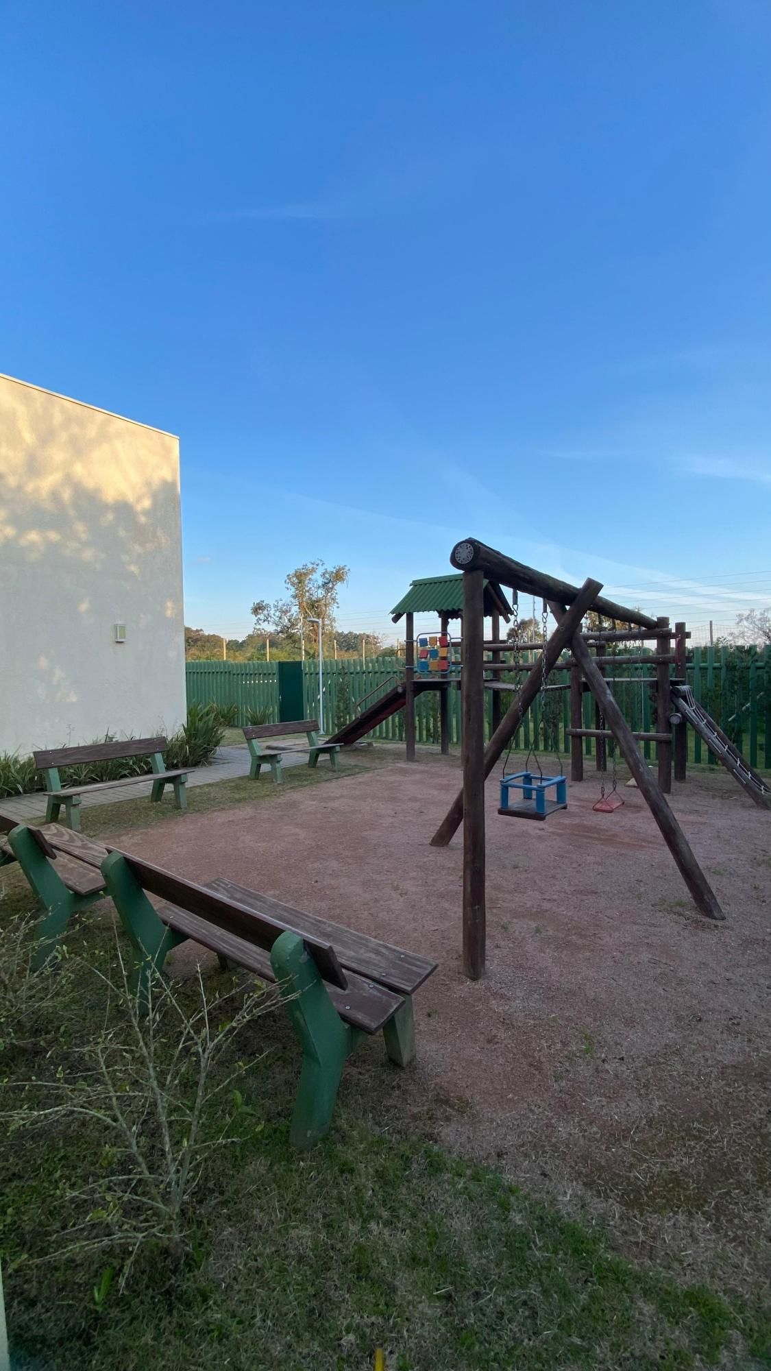 Casa em Condomínio 3 dormitórios no Bairro Hípica. — foto 28