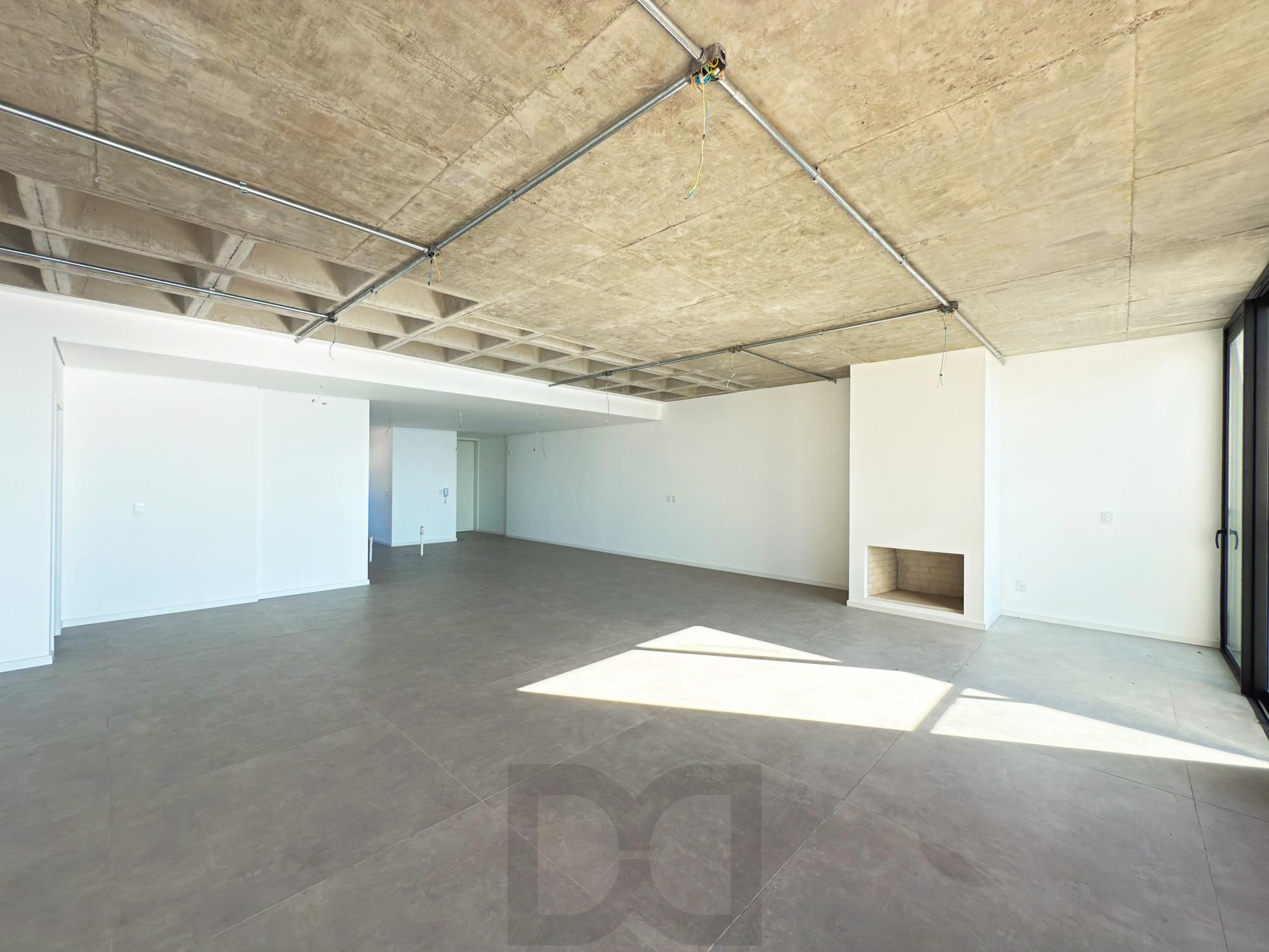 Belíssimo apartamento com 230,6m2, 3 suítes e 4 vagas de garagem. Projeto diferenciado e vista deslumbrante para o pôr do sol do Guaíba. — foto 15