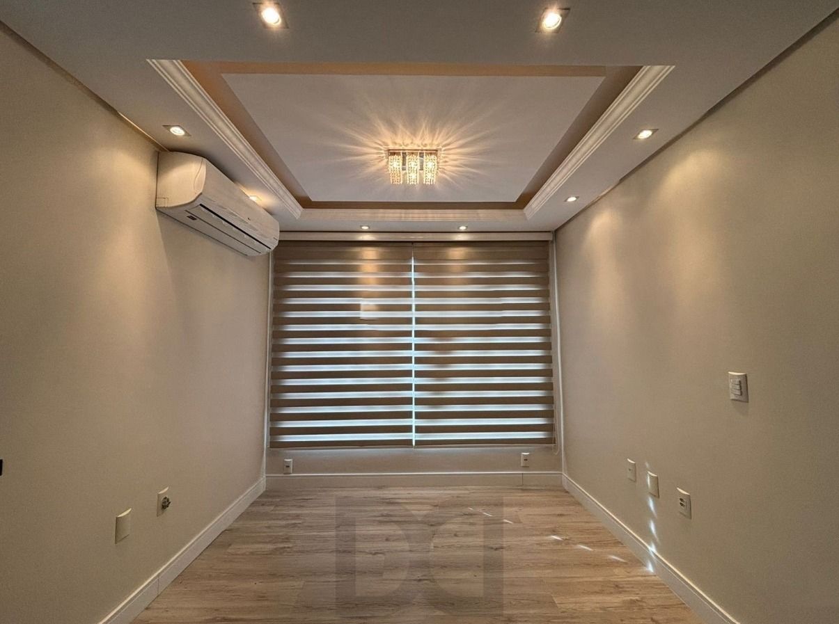 Apartamento com 2 dormitórios sendo 1 suíte, com churrasqueira e vaga coberta. — foto 2