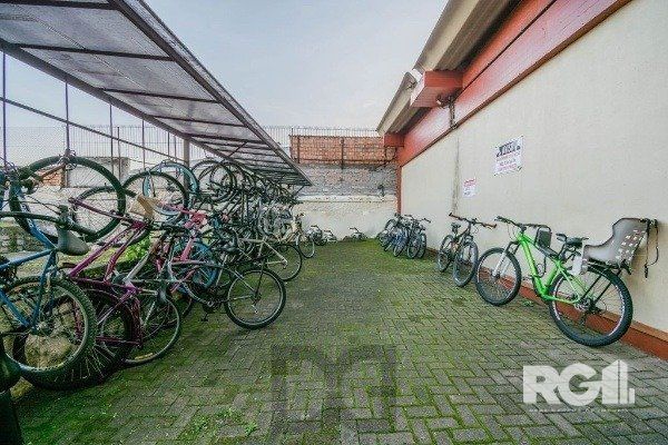 Excelente apartamento de 2 dormitórios no bairro Camaquã em Porto alegre " — foto 3