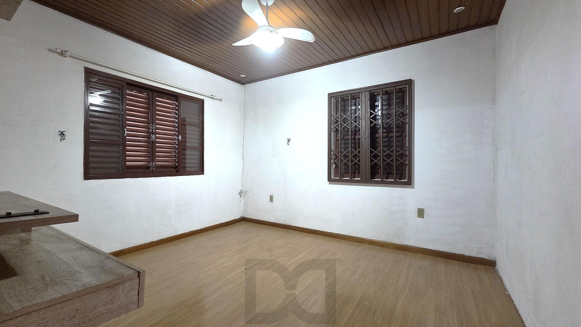Casa 2 dormitórios, 90m² de área privativa e terreno com 358m2, amplo pátio e 3 vagas de garagem no bairro Camaquã – Porto Alegre — foto 7