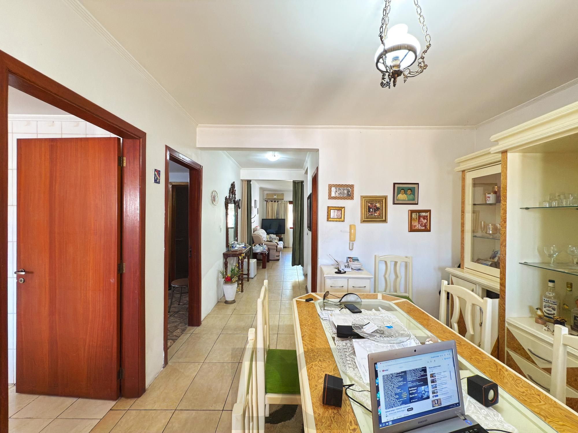 Casa para Venda - 190m², 3 dormitórios, sendo 1 suites, 3 vagas - Nonoai — foto 12