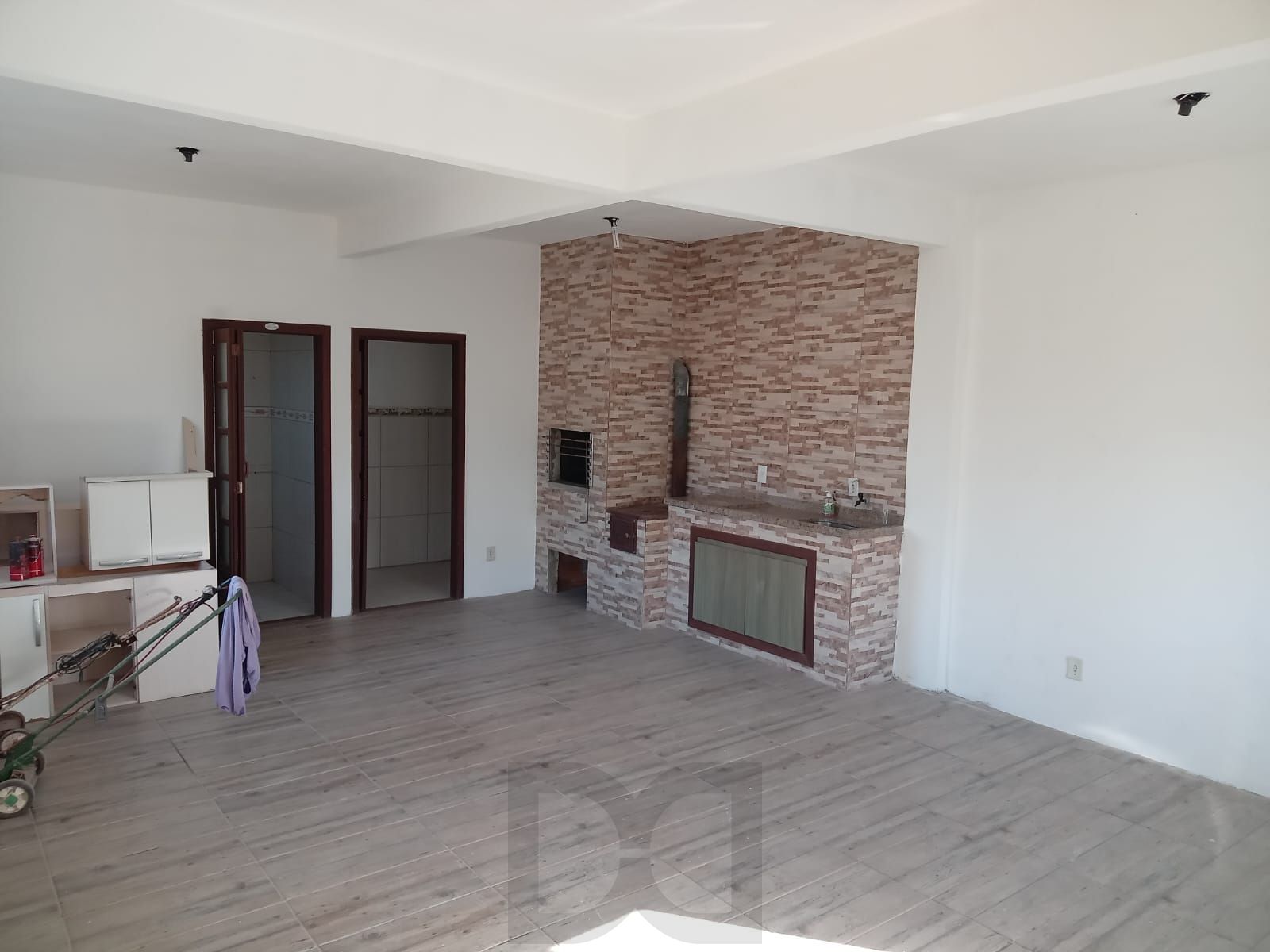 Casa com 1 Dormitório no Bairro Ponta Grossa. — foto 14
