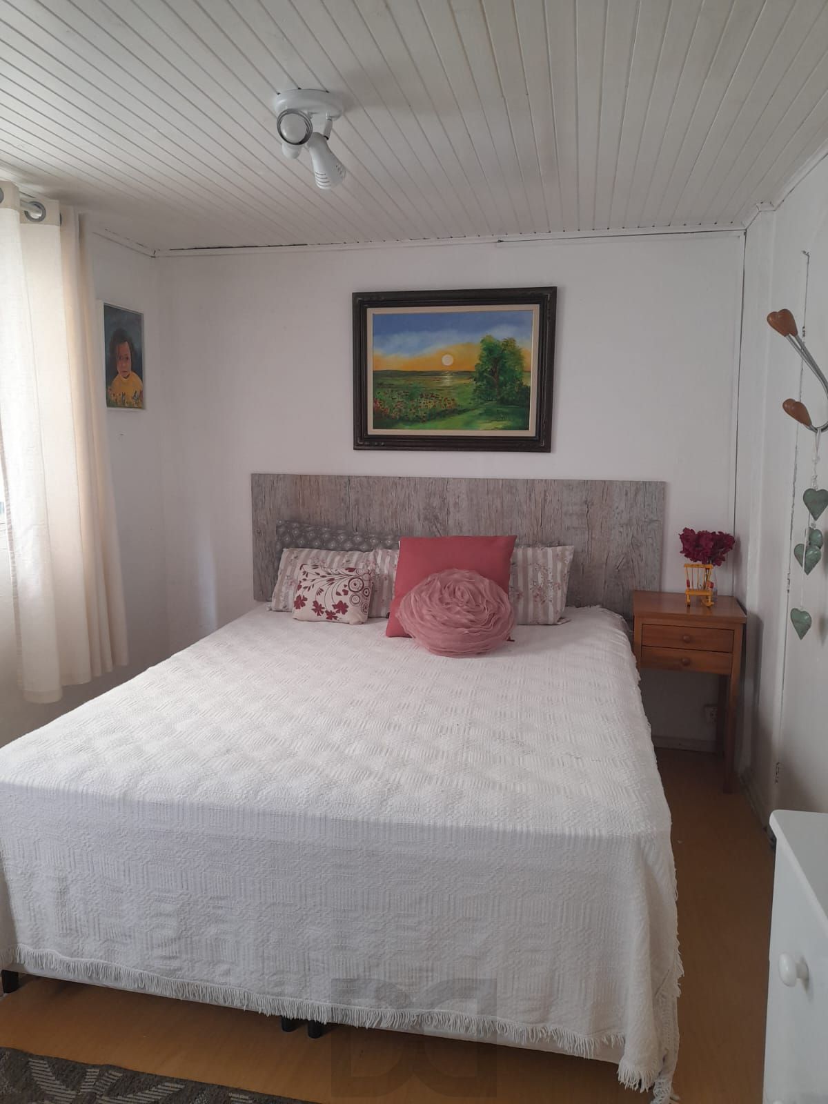 Casa mista, 4 dormitórios, sendo 1 suíte. — foto 7