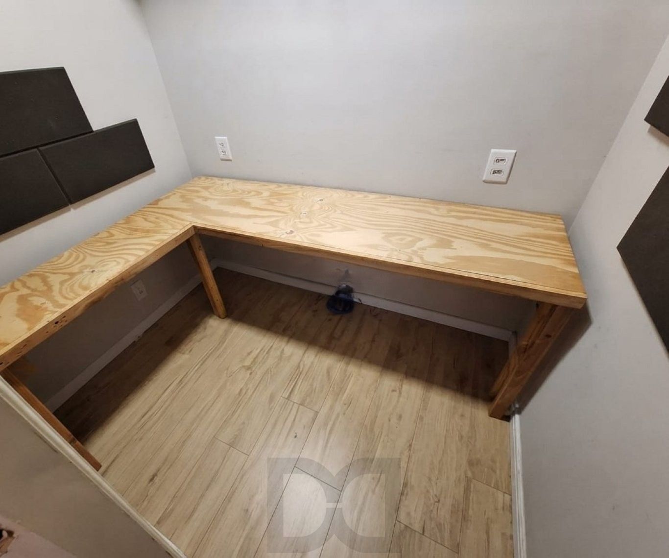 Excelente apartamento no bairro Menino Deus, com 3 dormitórios, transformado em 2 dormitórios, sendo 1 suíte e 1 vaga de garagem. — foto 22