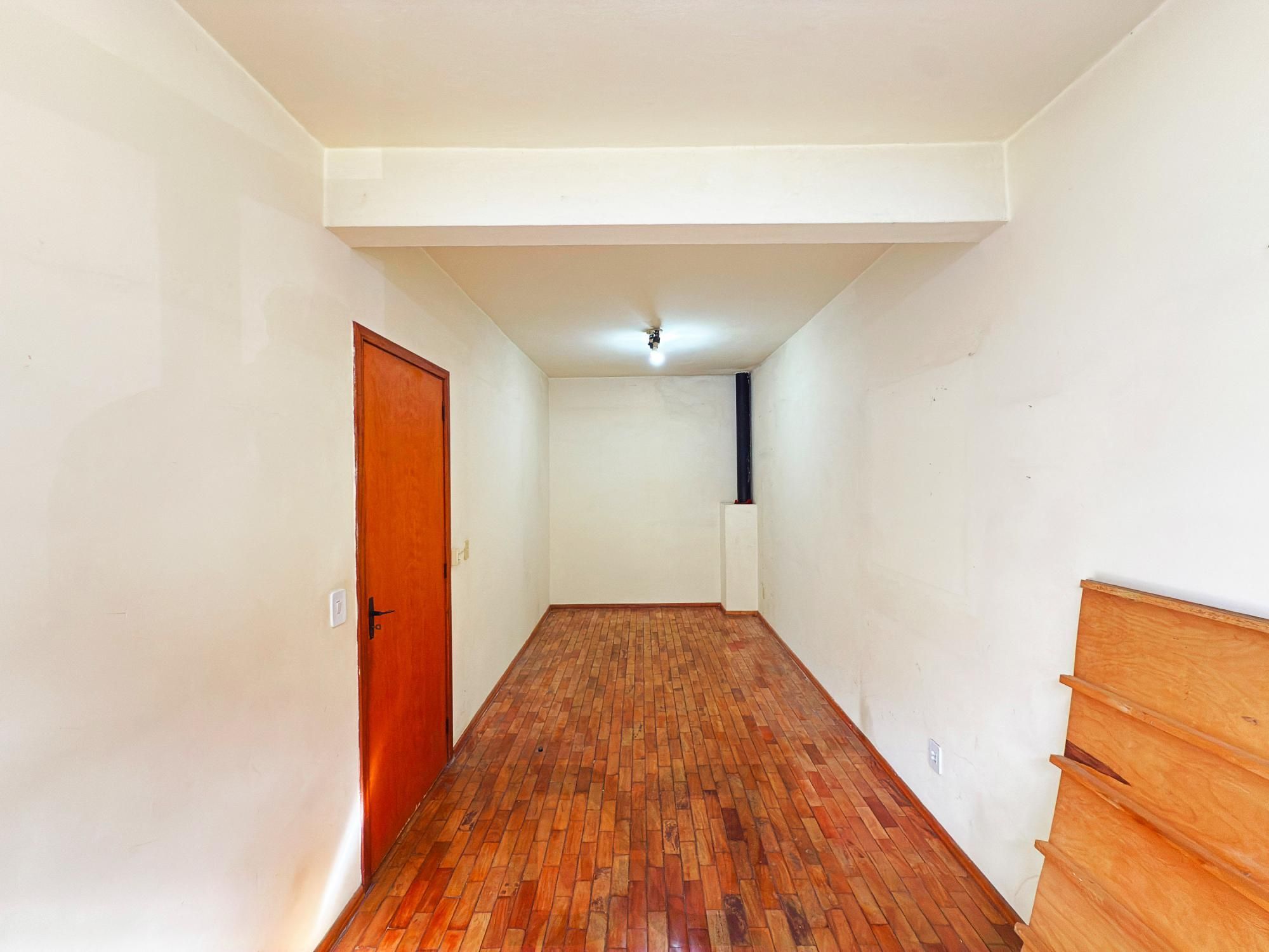Casa em Condomínio  | 3 Dormitórios, Suíte, Lareira e Churrasqueira — foto 17