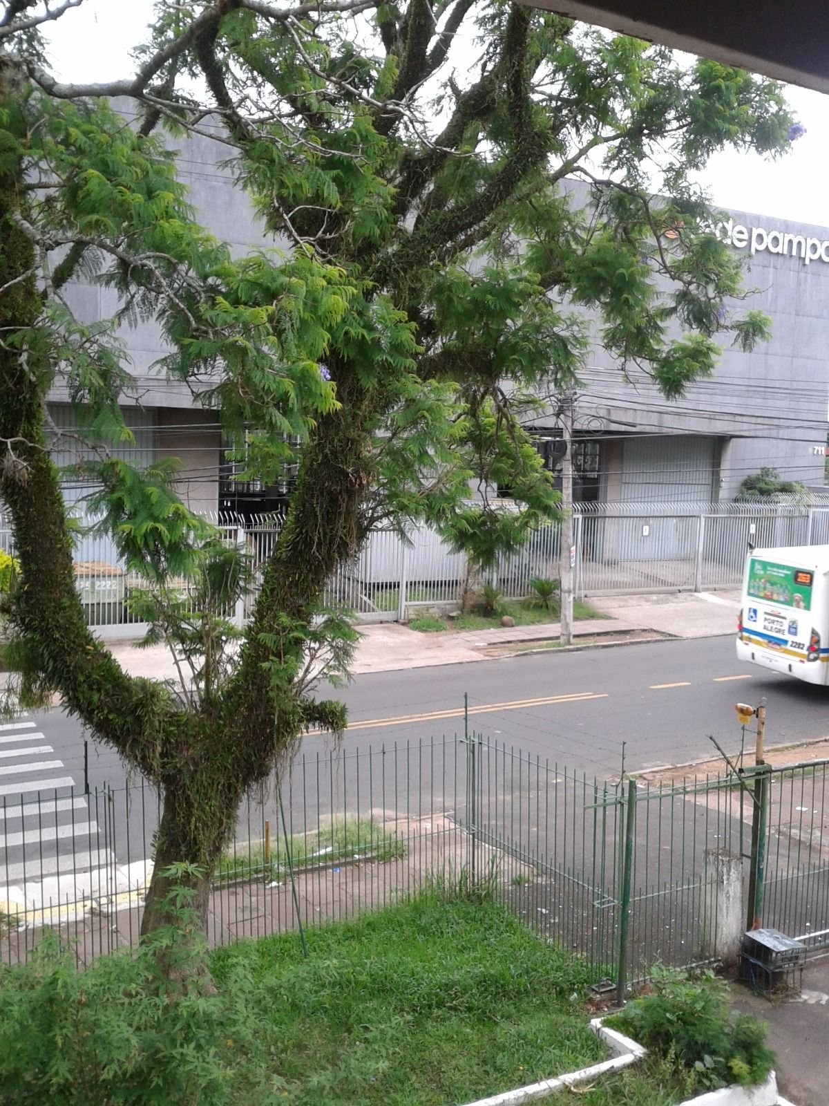 Apartamento 01 dormitório, em ótima localização — foto 1