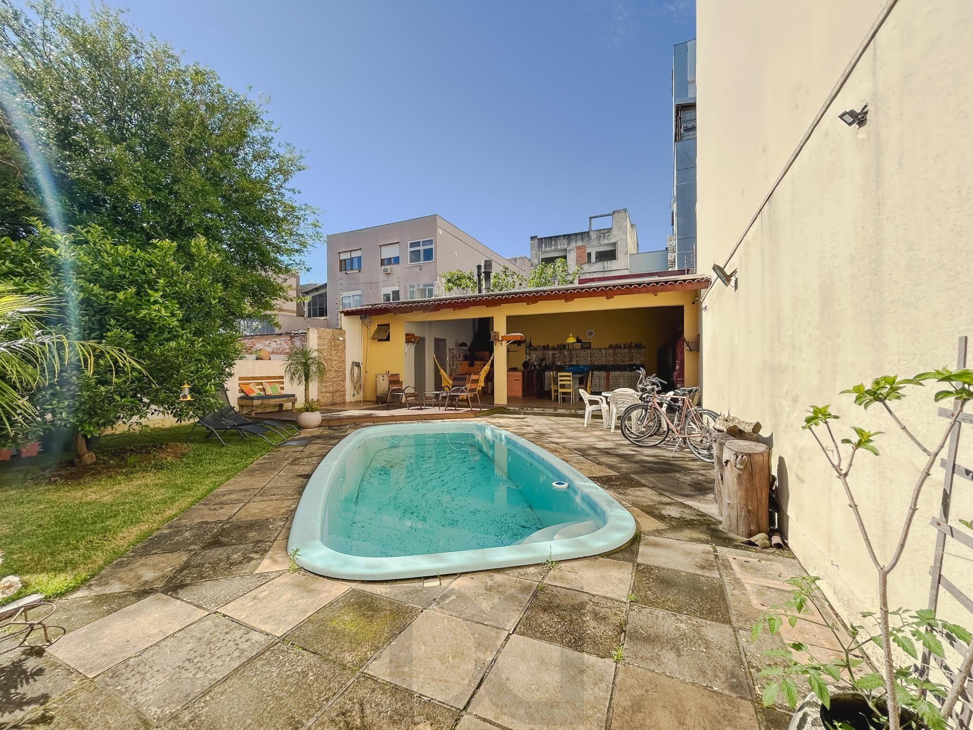 Casa com 4 suítes, piscina e área gourmet no bairro Tristeza. — foto 19