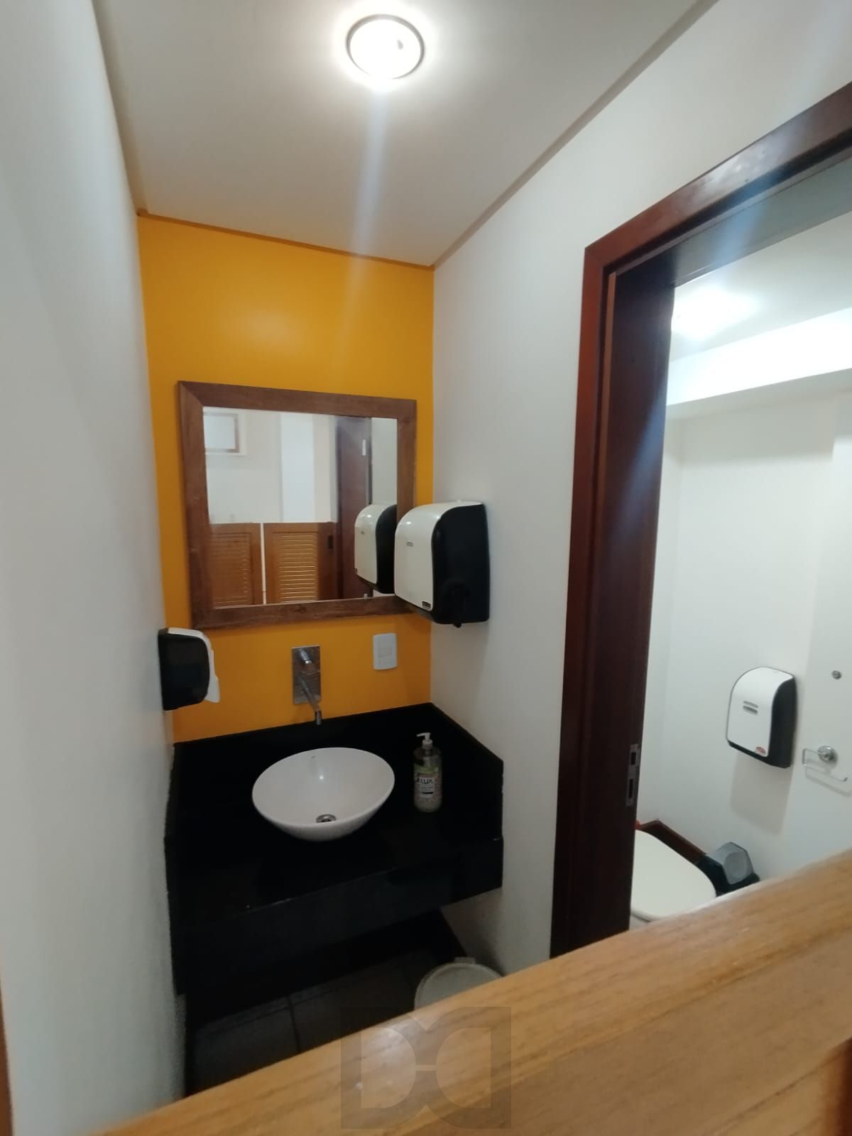 Loja na Tristeza com 360m², 17 vagas, 3 banheiros para locação. — foto 12