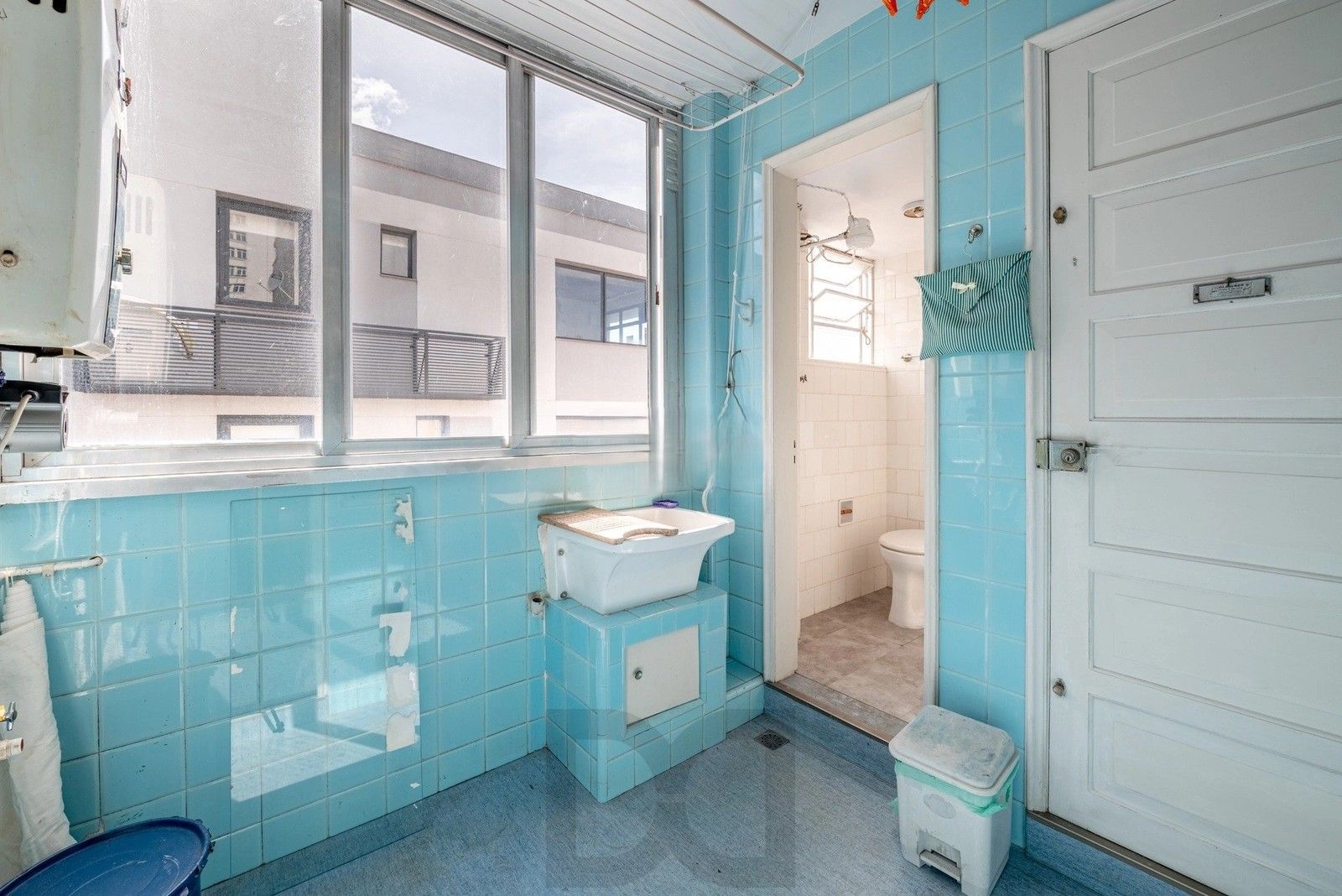 Excelente apartamento com 132m², 3 dormitórios e 2 vagas de garagem, no coração do bairro Menino Deus. — foto 17