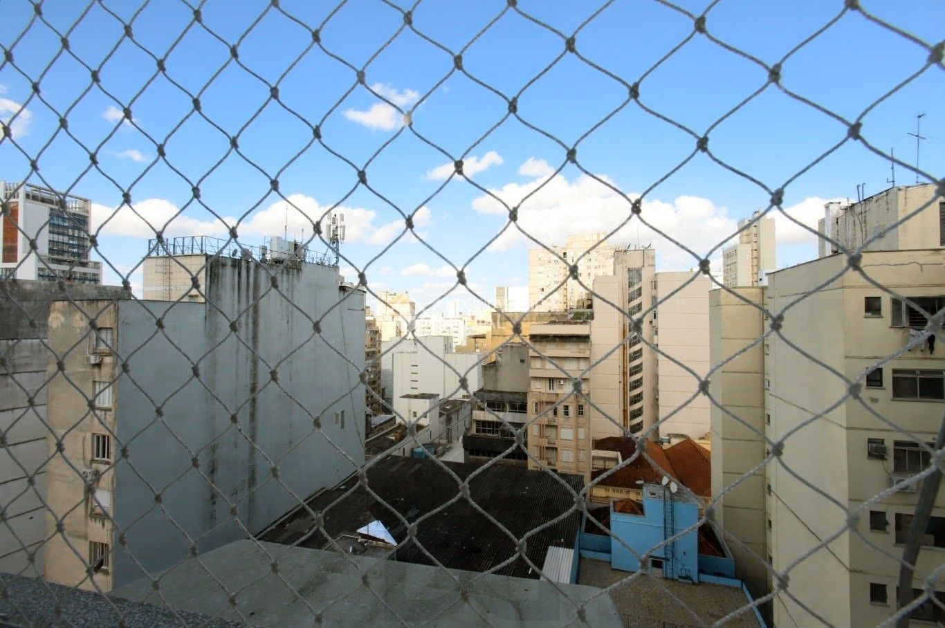 Amplo apartamento de 130m² privativos no Centro Histórico de Porto Alegre. — foto 7