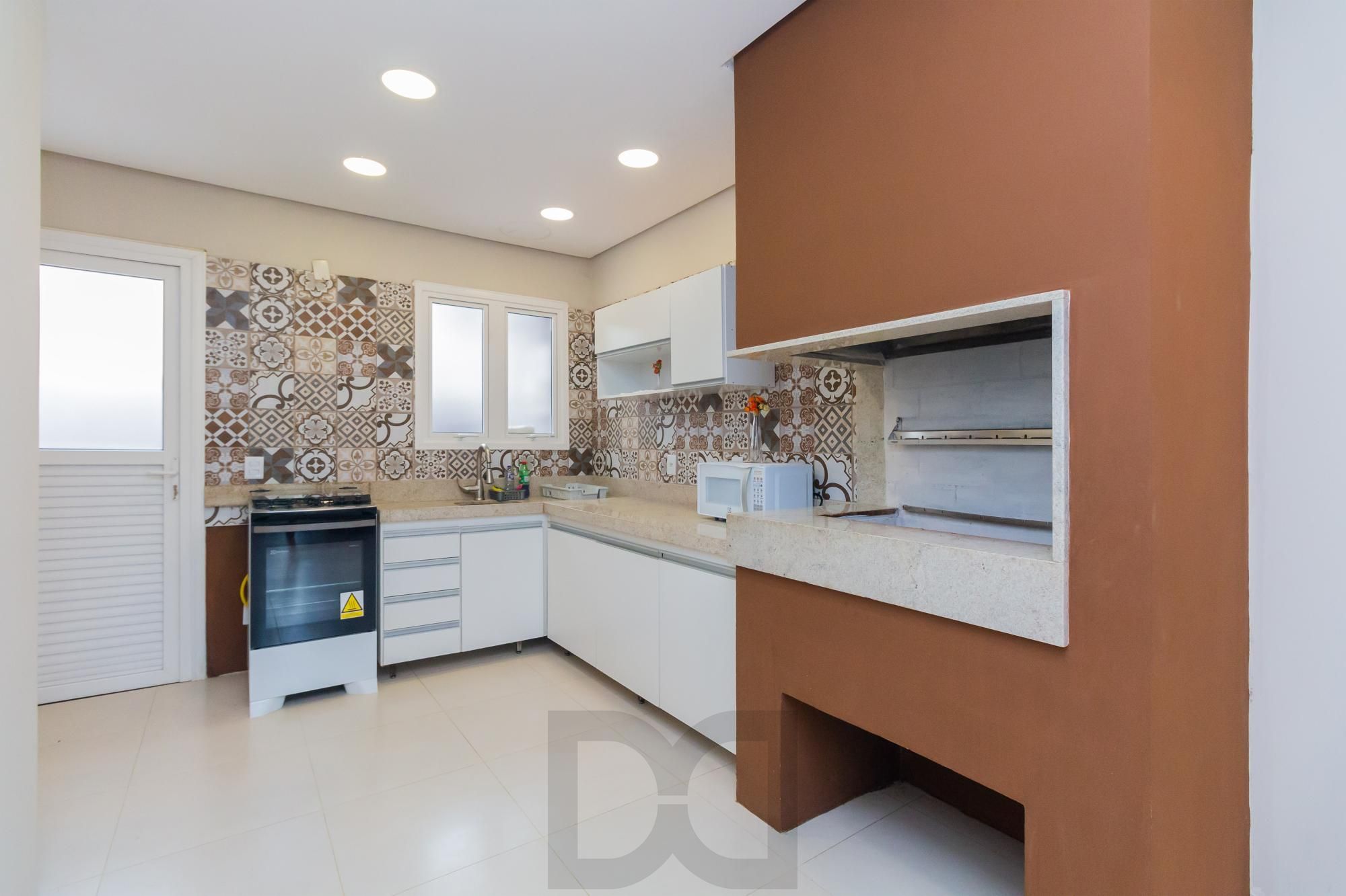 Hípica- sobrado com 4 dormitórios, sendo 1 no térreo, 155m², garagem fechada — foto 6