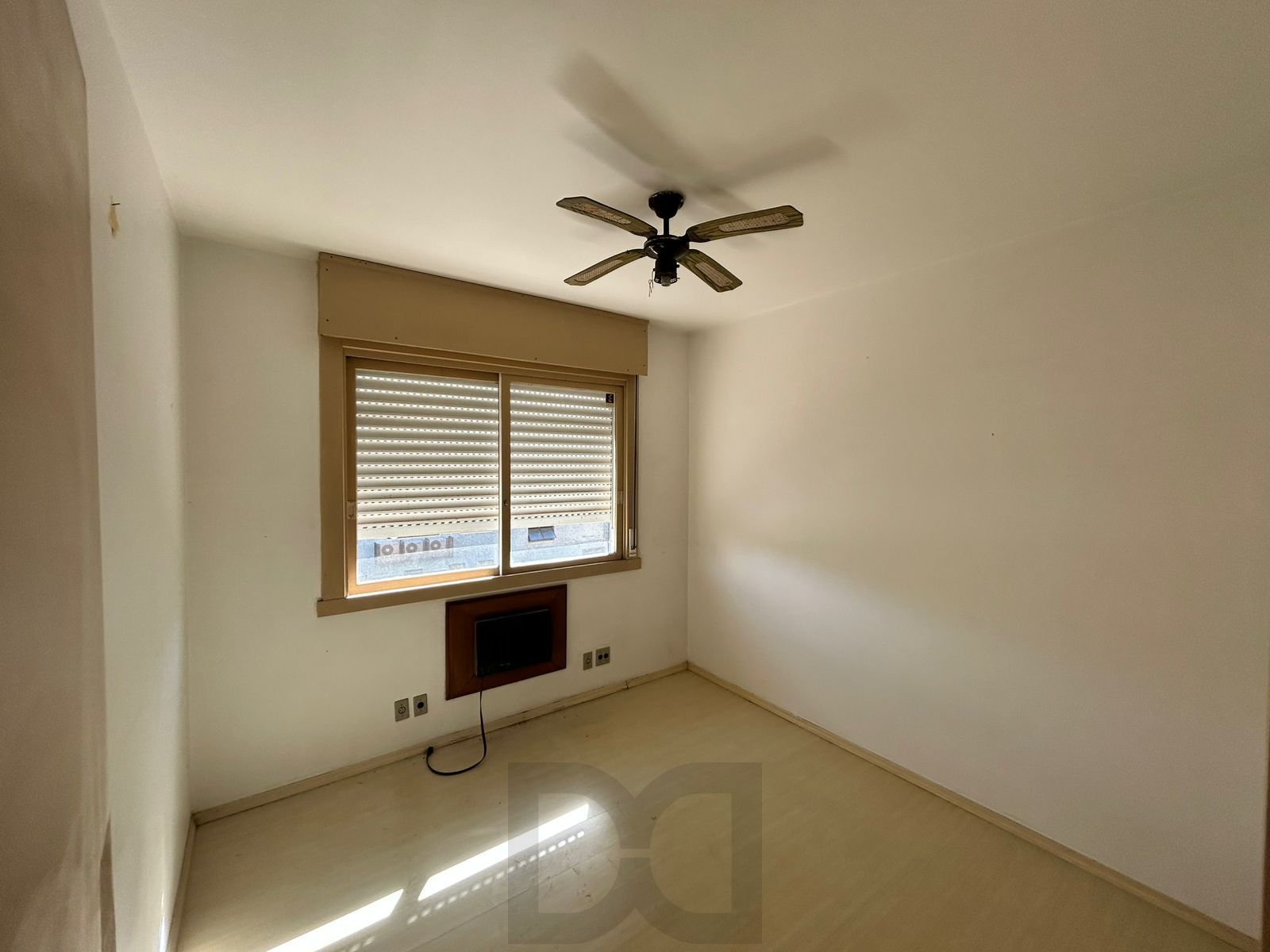 Apartamento 3 dormitórios com 2 vagas em frente ao Zaffari – Tristeza — foto 12