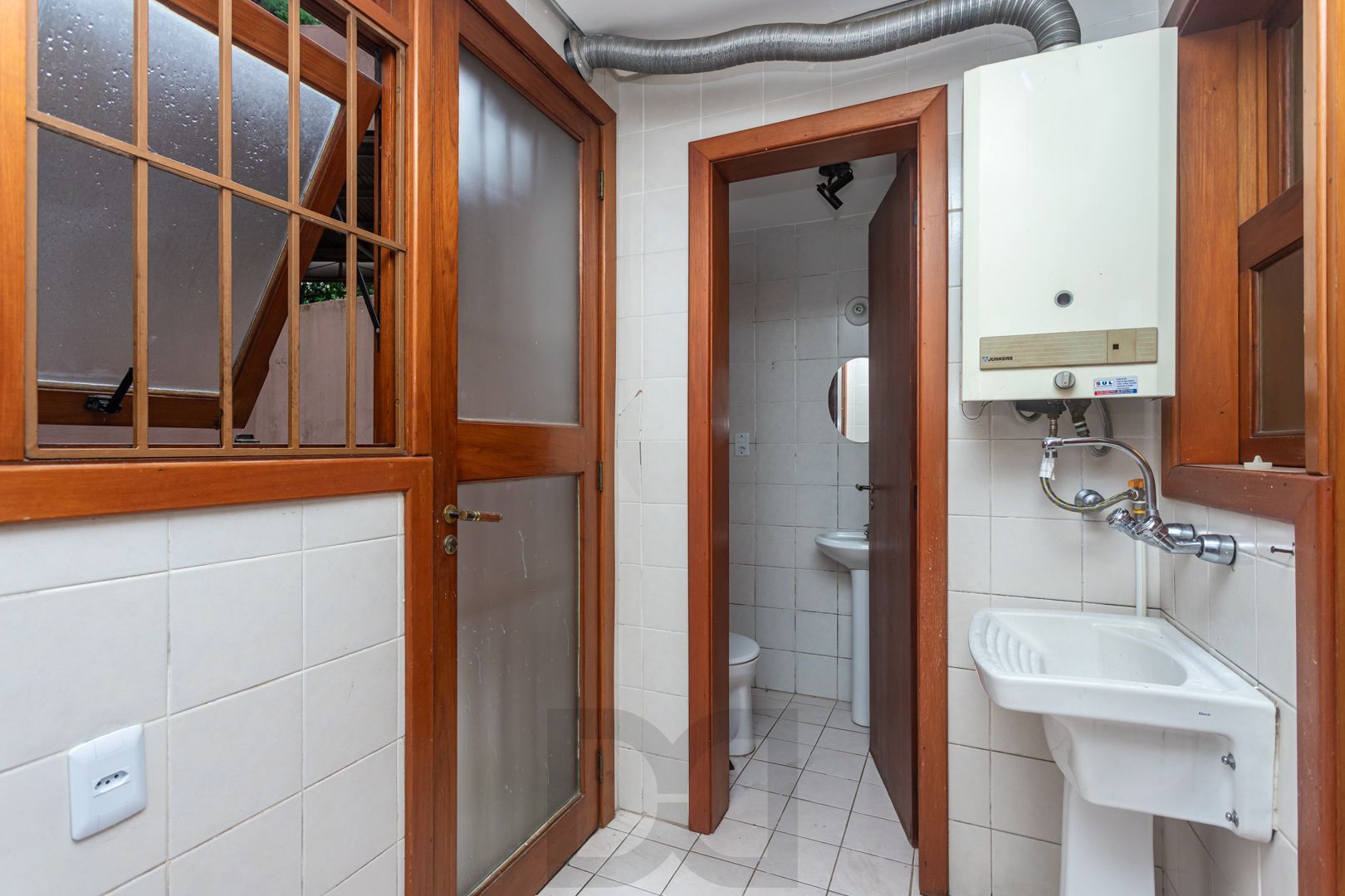 Ótimo apartamento de 3 dormitórios, sendo 1 suíte, com condomínio com infra completa. — foto 26