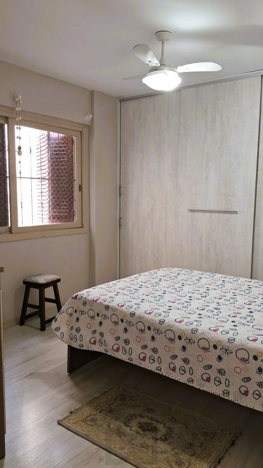 Lindo Apartamento com 1 dormitório no Bairro Menino Deus. — foto 28