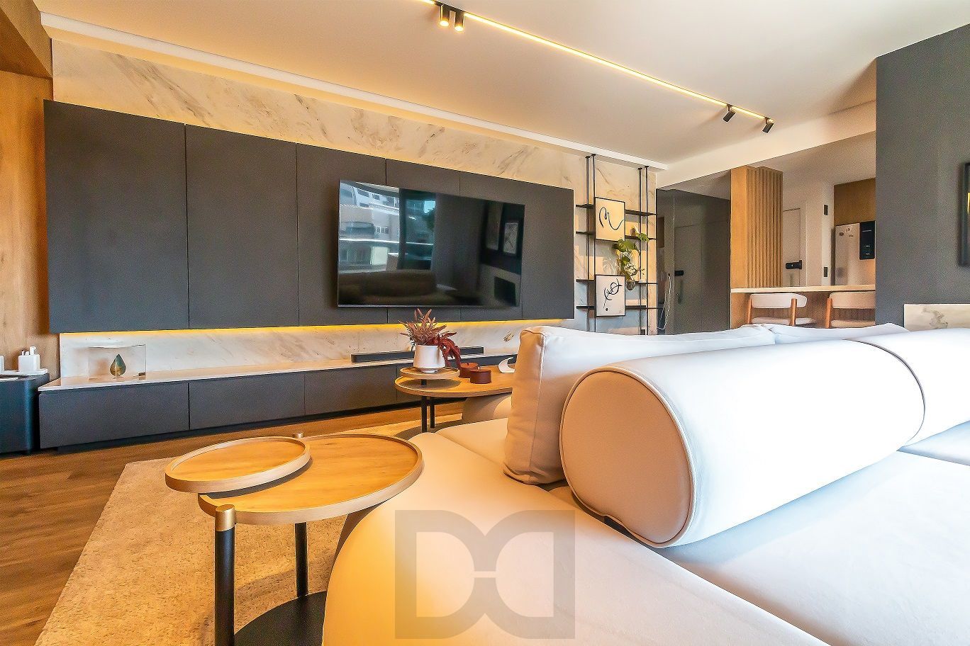 Apartamento NOVO, 100% mobiliado, com 149,84m² de área privativa, 3 suítes e 2 vagas de garagem. — foto 3