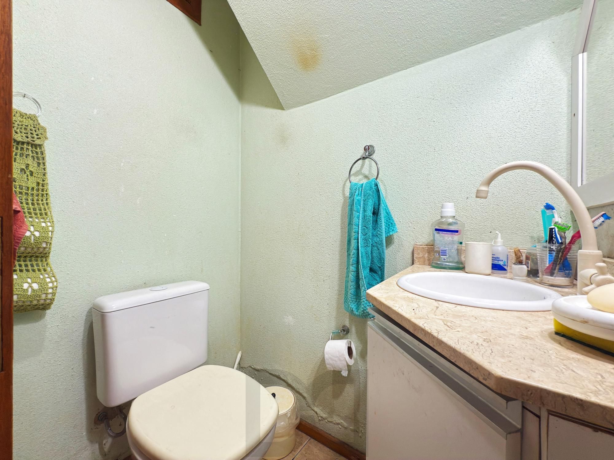 Casa para Venda - 190m², 3 dormitórios, sendo 1 suites, 3 vagas - Nonoai — foto 14