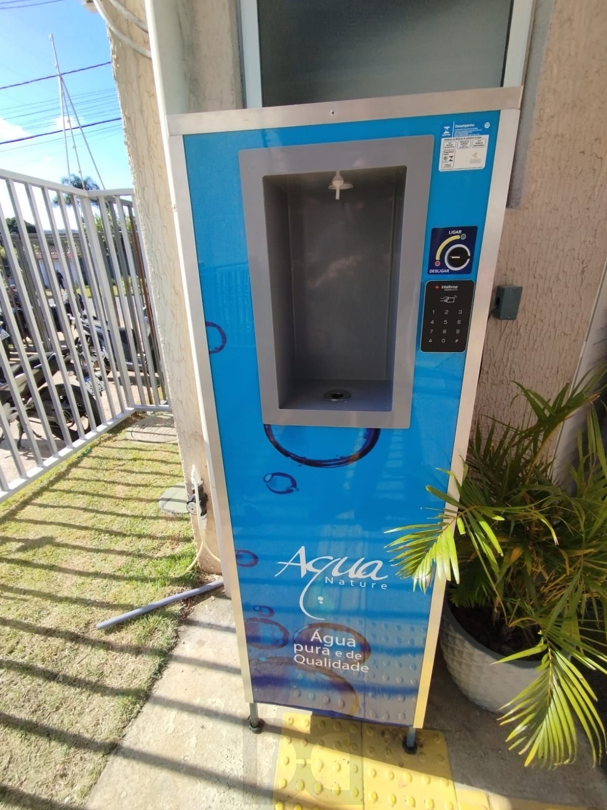 Apartamento 2 quartos, sala, cozinha, banheiro, 1 vaga rotativa. — foto 25