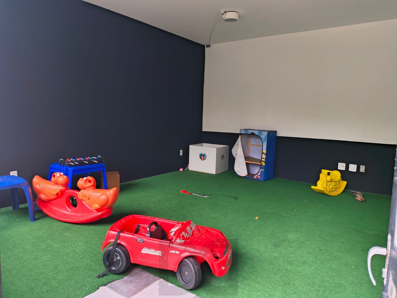 Excelente apartamento com 3 dormitórios c/ 88m² no Bairro Guarujá. — foto 12