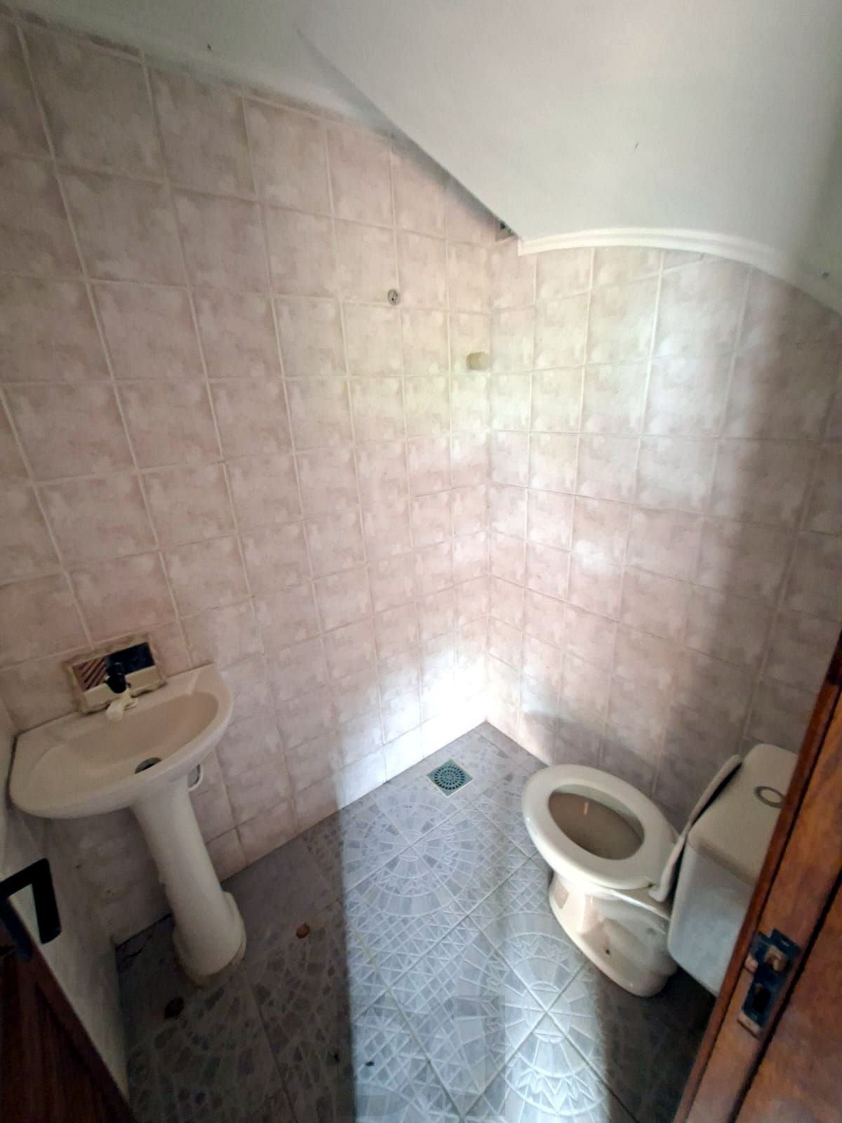 Casa com 3 quartos para alugar no bairro Espírito Santo, em Porto Alegre, RS — foto 21