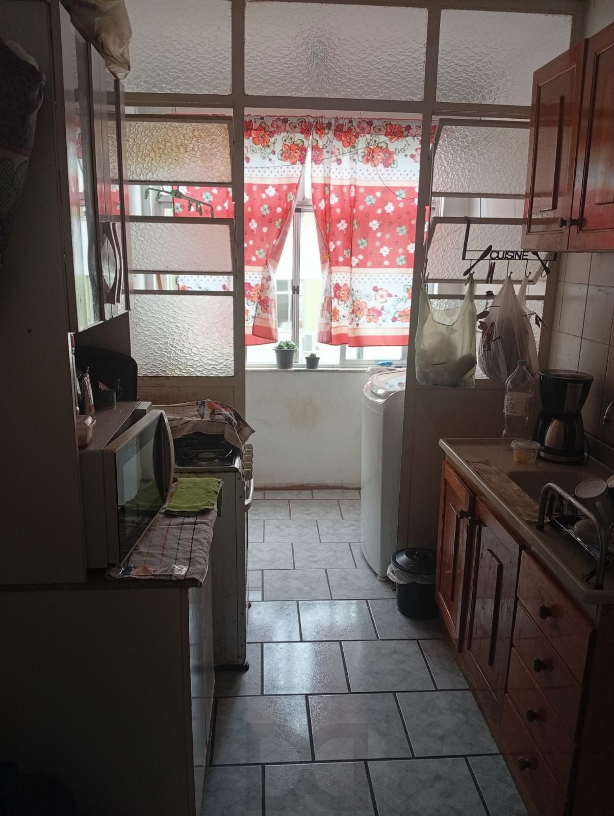 Amplo apartamento 02 dormitórios, no Bairro Vila Nova. — foto 10