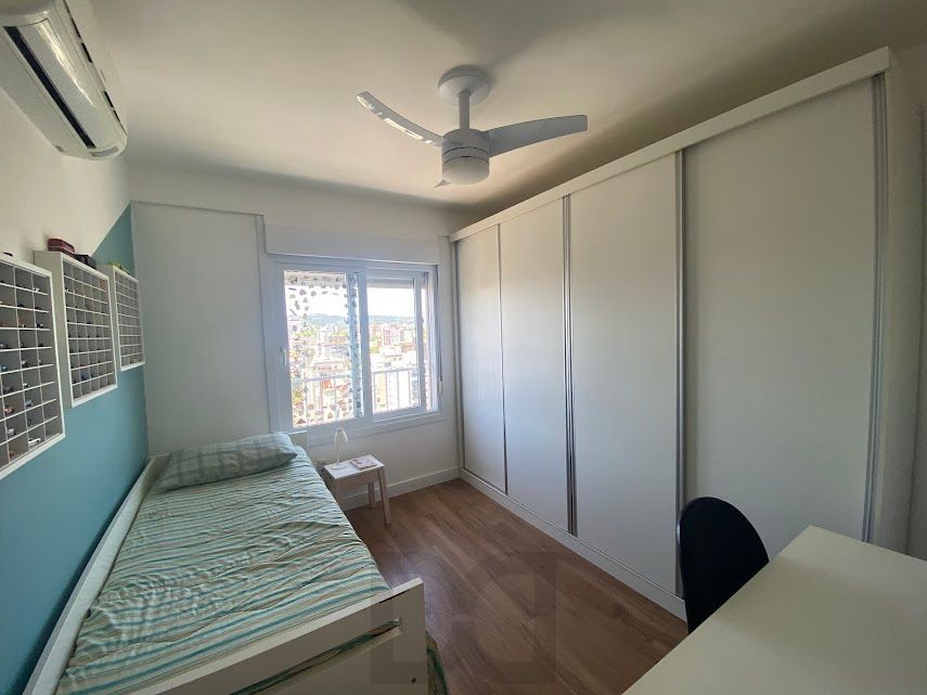 Cobertura, com 3 dormitórios, piscina, Bairro Tristeza. — foto 8