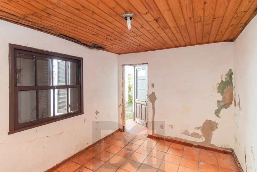 Terreno amplo com 420 m² (14x30), localizado em uma das regiões mais valorizadas do bairro Menino Deus. — foto 23