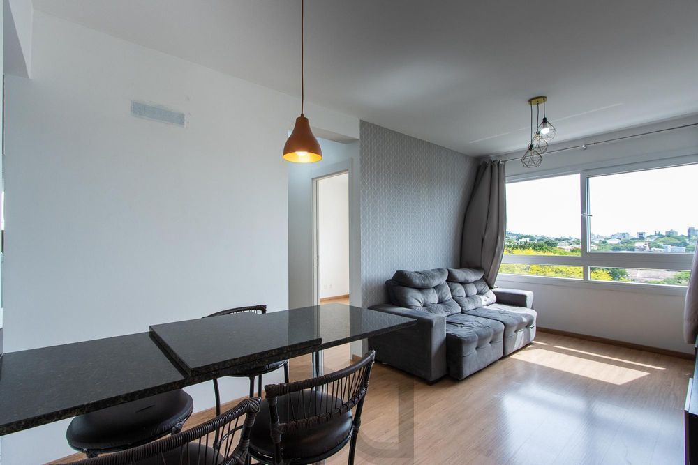 Apartamento de 2 dormitórios com suíte, churrasqueira e infraestrutura completa na Zona Sul de Porto Alegre. — foto 4